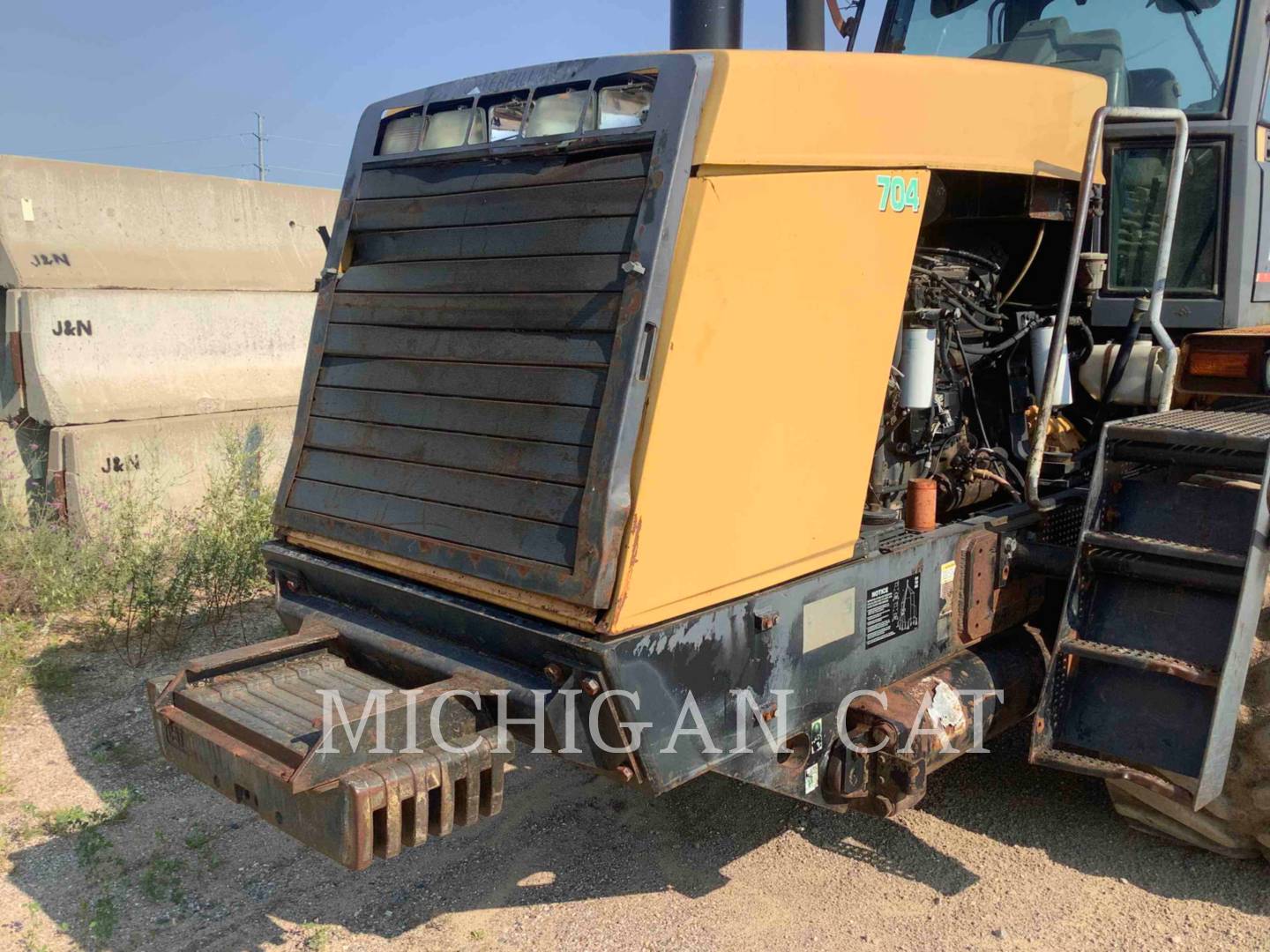 1996 Caterpillar CH75D Tractor