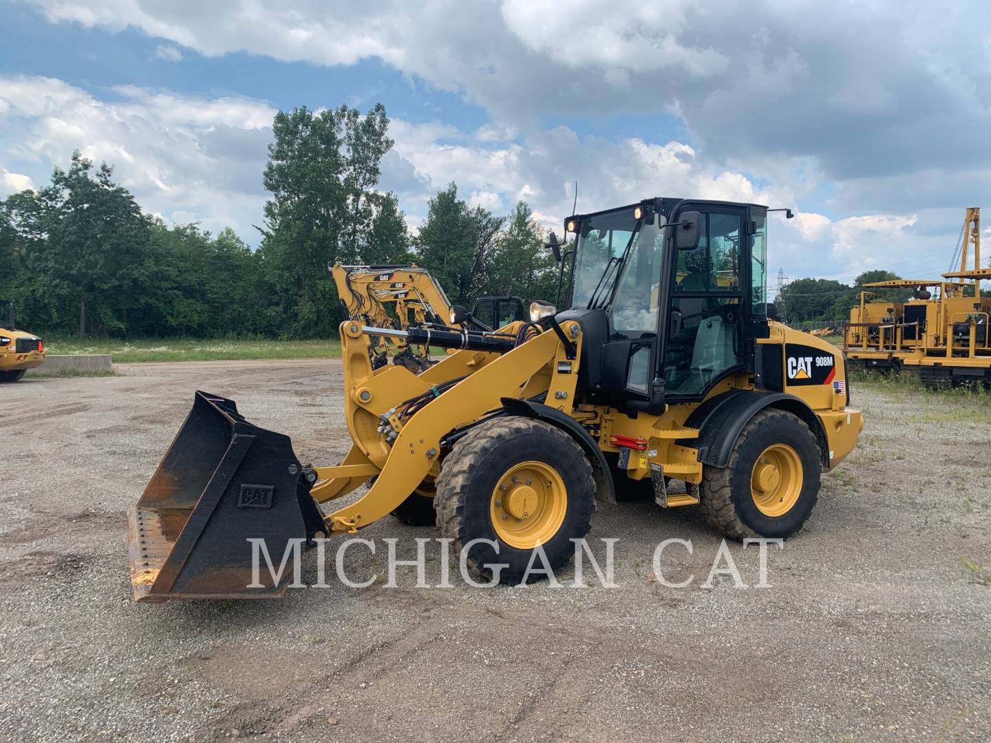 2018 Caterpillar 908M A Wheel Loader