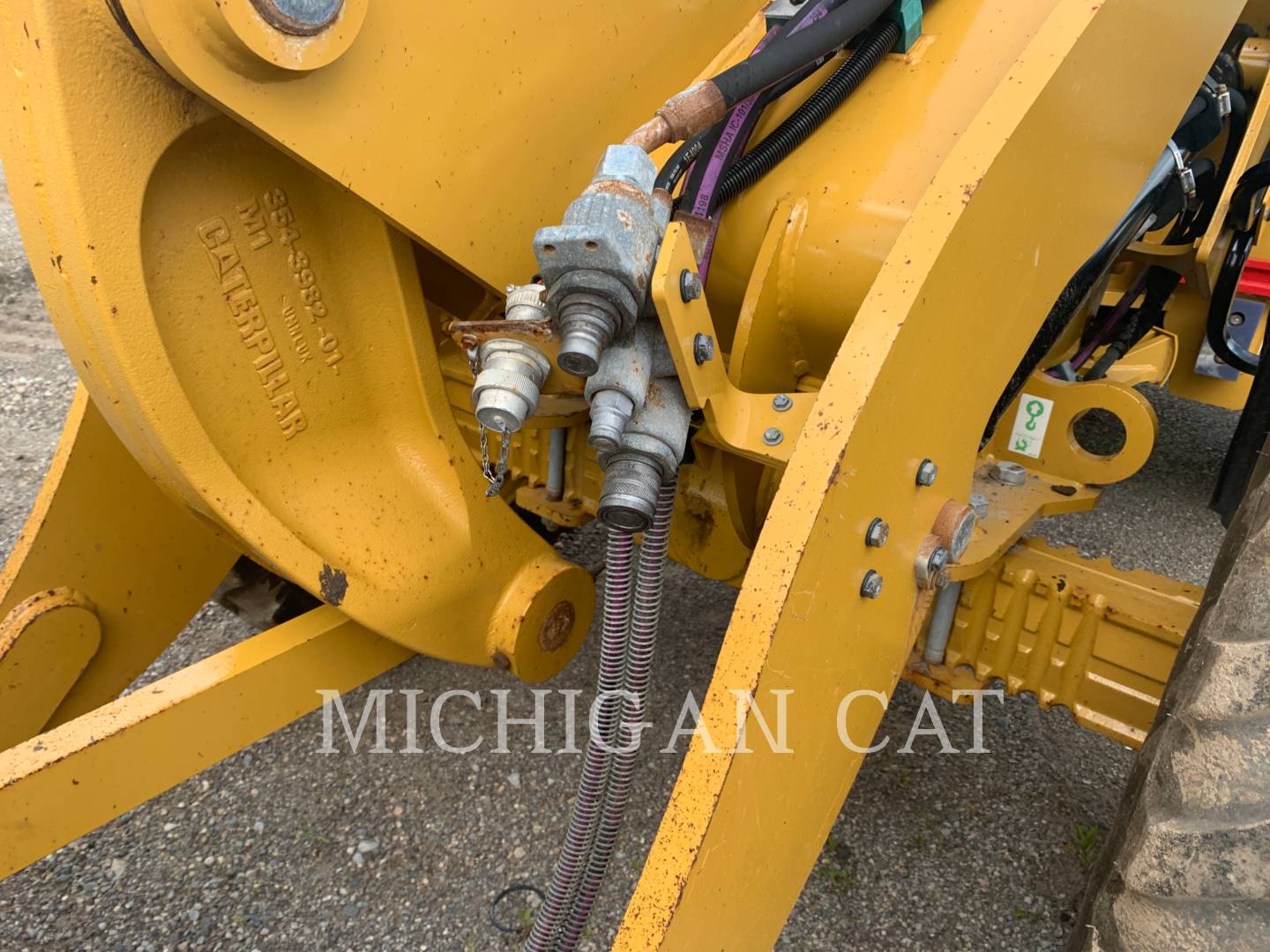 2018 Caterpillar 908M A Wheel Loader