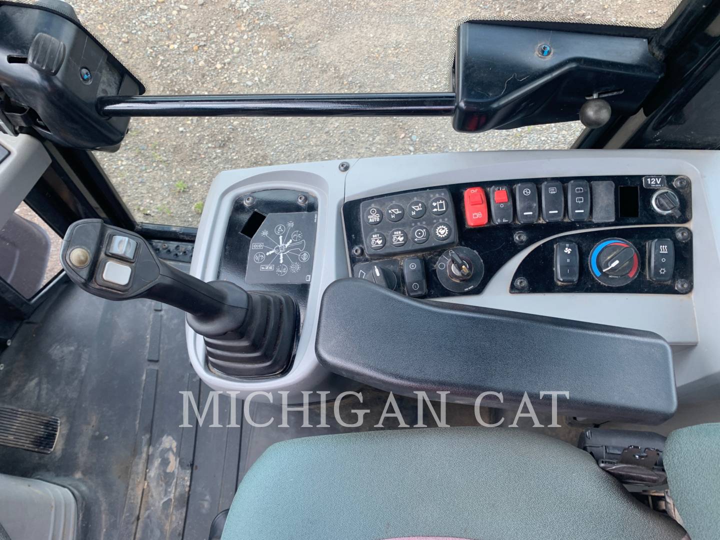 2018 Caterpillar 908M A Wheel Loader