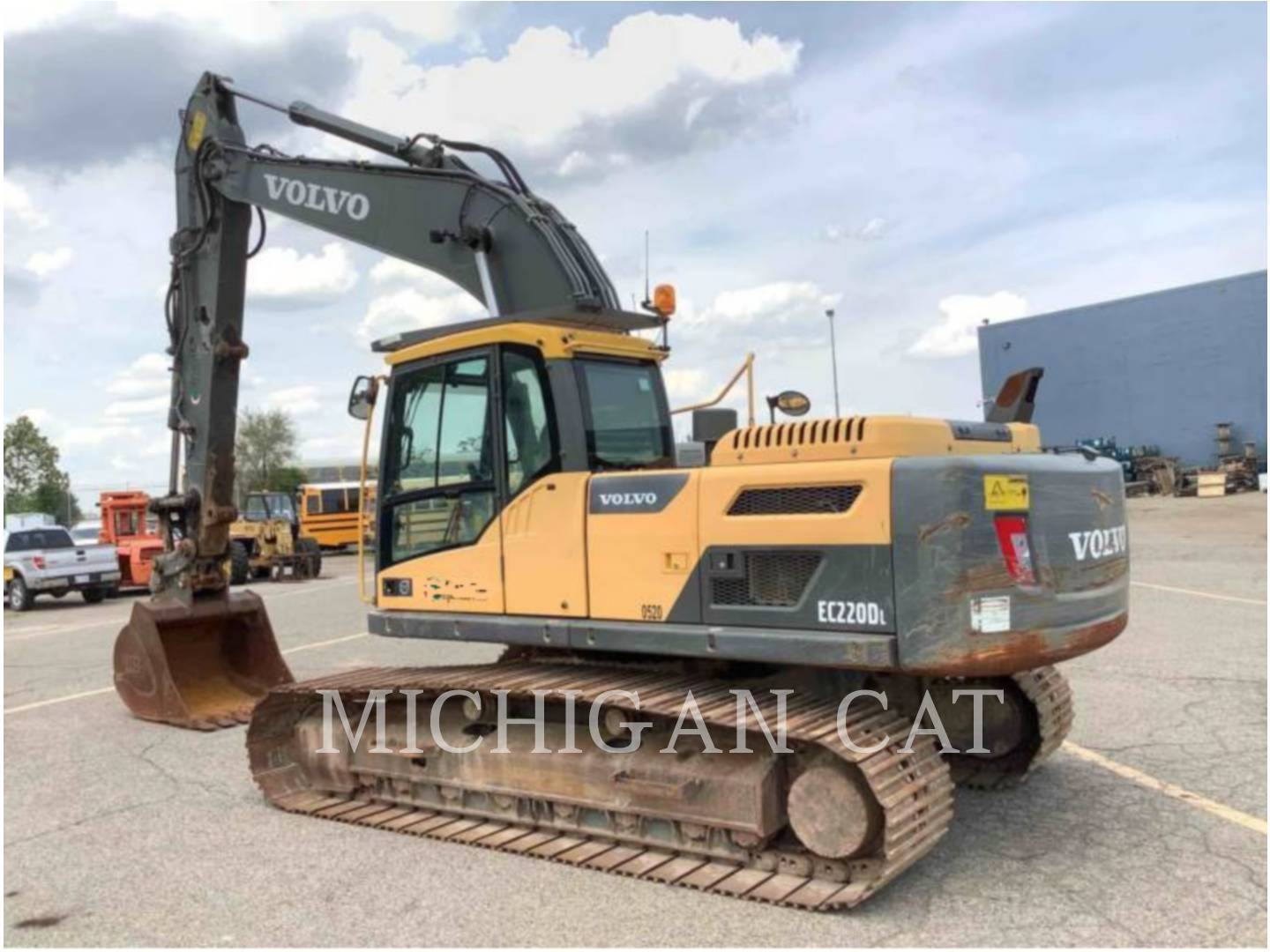 2013 Volvo EC220DL Excavator