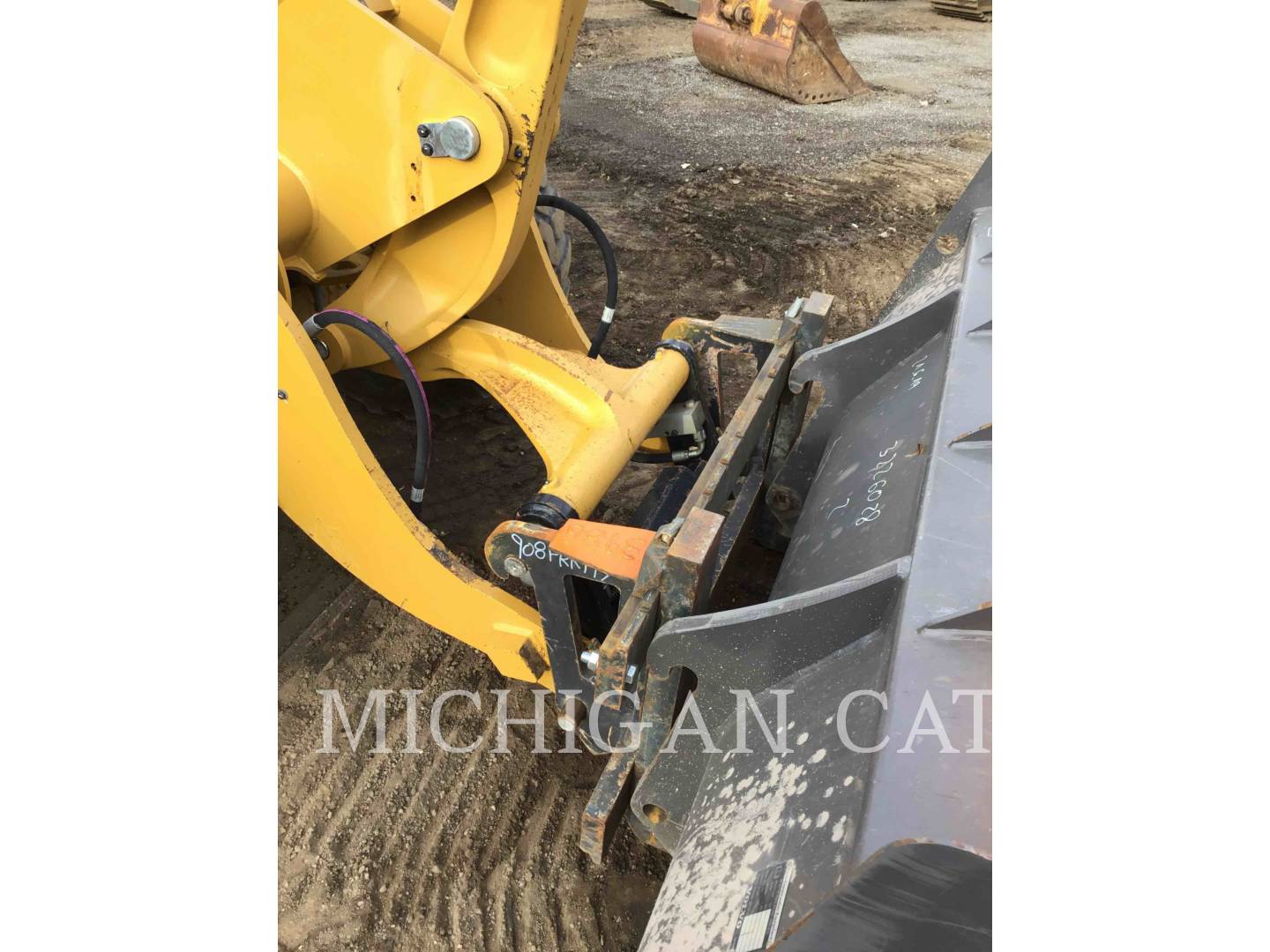 2019 Caterpillar 908M A Wheel Loader