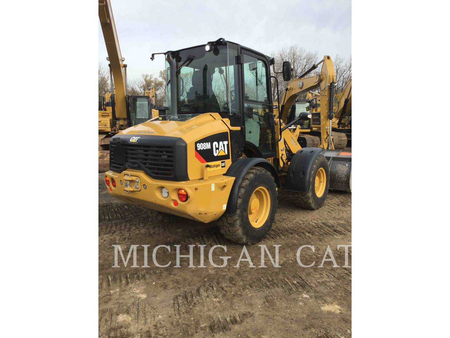 2019 Caterpillar 908M A Wheel Loader