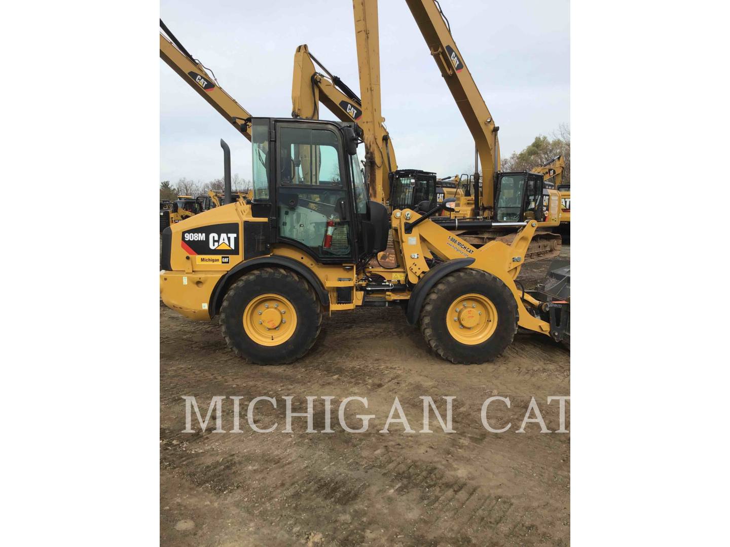 2019 Caterpillar 908M A Wheel Loader