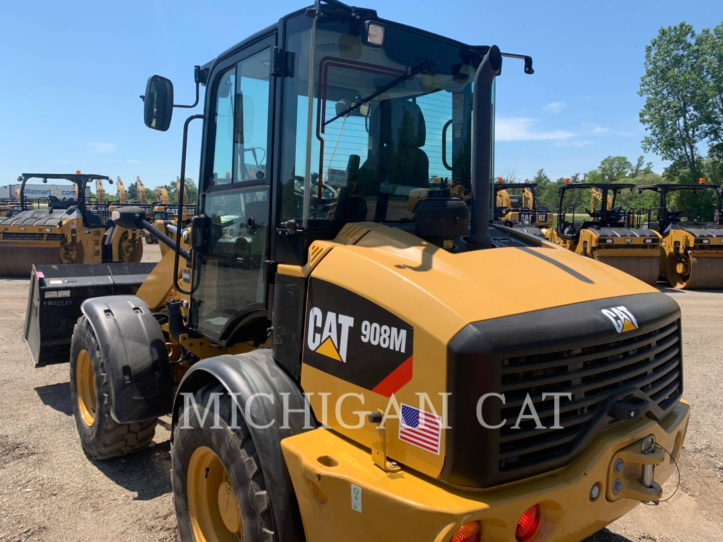 2018 Caterpillar 908M AR Wheel Loader