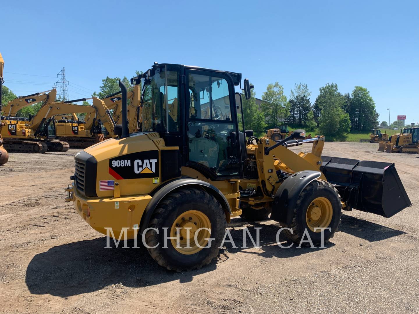 2018 Caterpillar 908M AR Wheel Loader