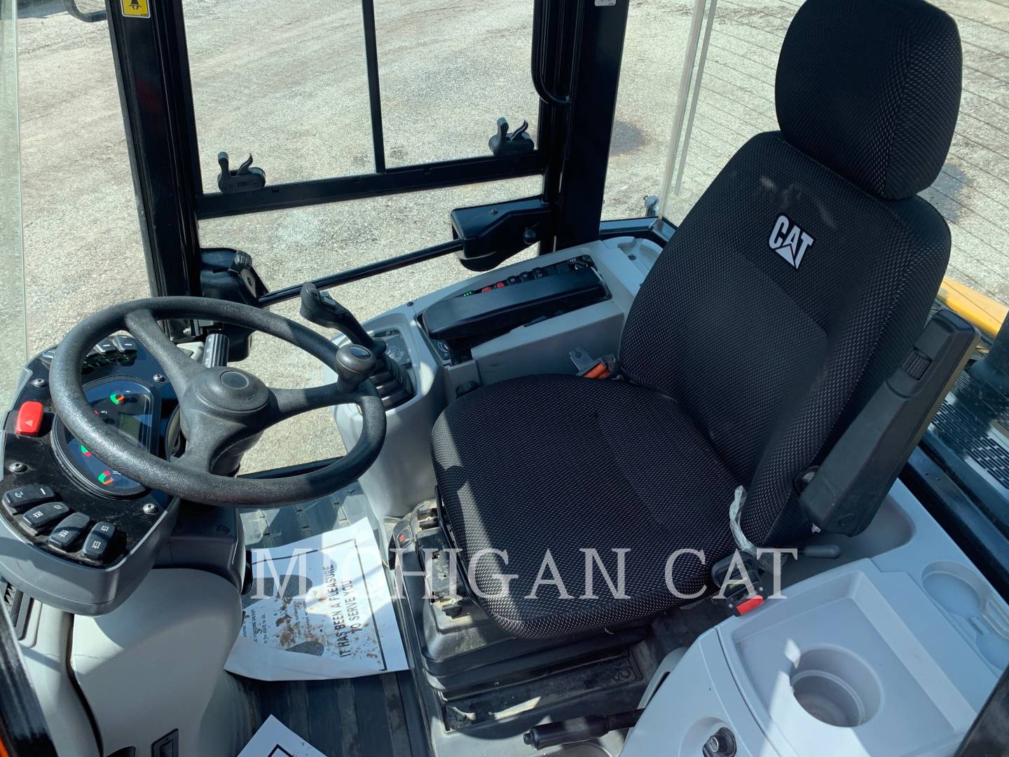 2018 Caterpillar 908M A Wheel Loader