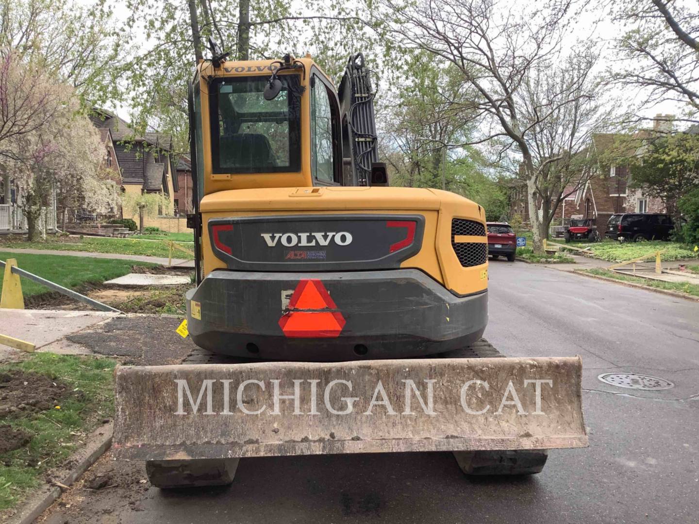 2016 Volvo ECR88D Excavator