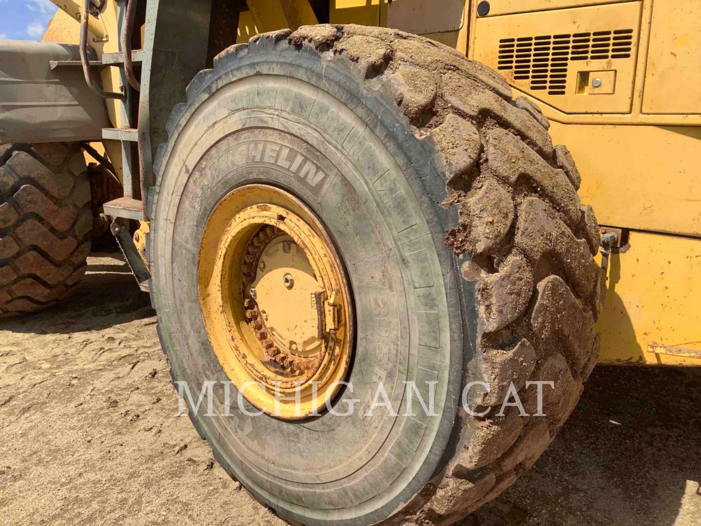 1998 Komatsu WA500.3L Wheel Loader