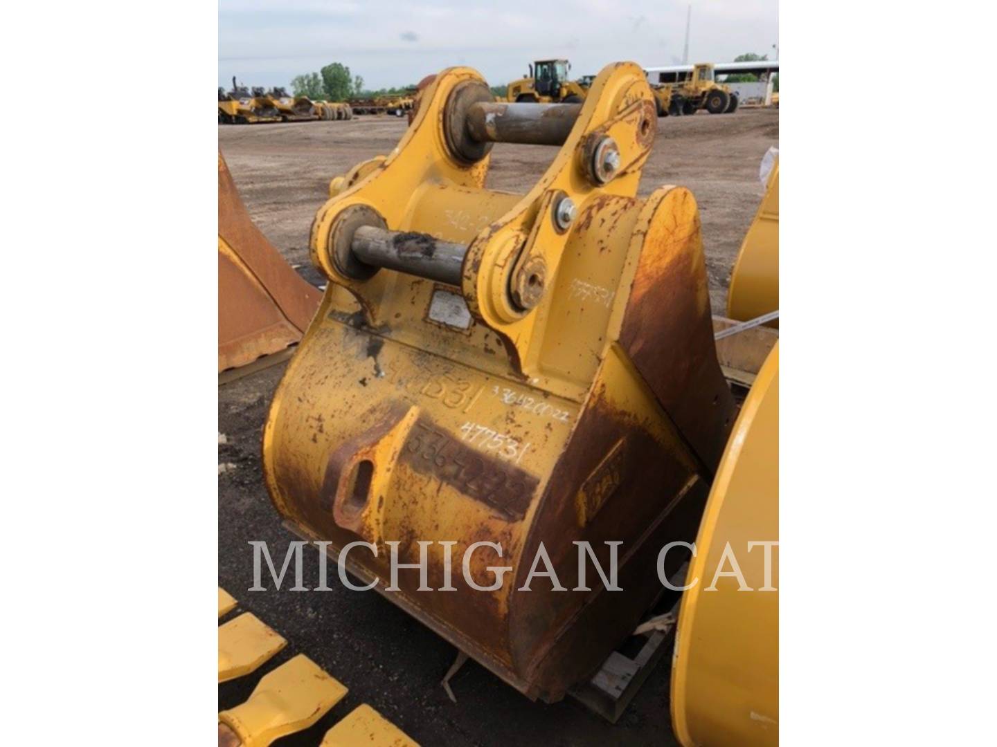 2015 Caterpillar DB 42" SDBKT Bucket