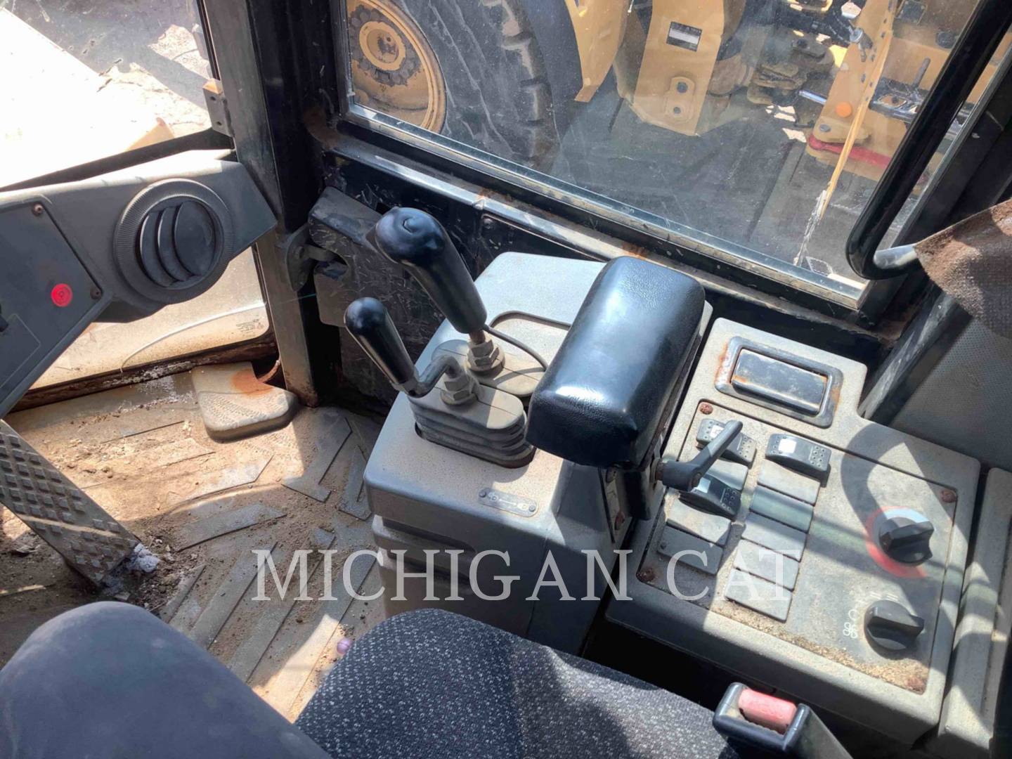 2000 Caterpillar 938G Wheel Loader