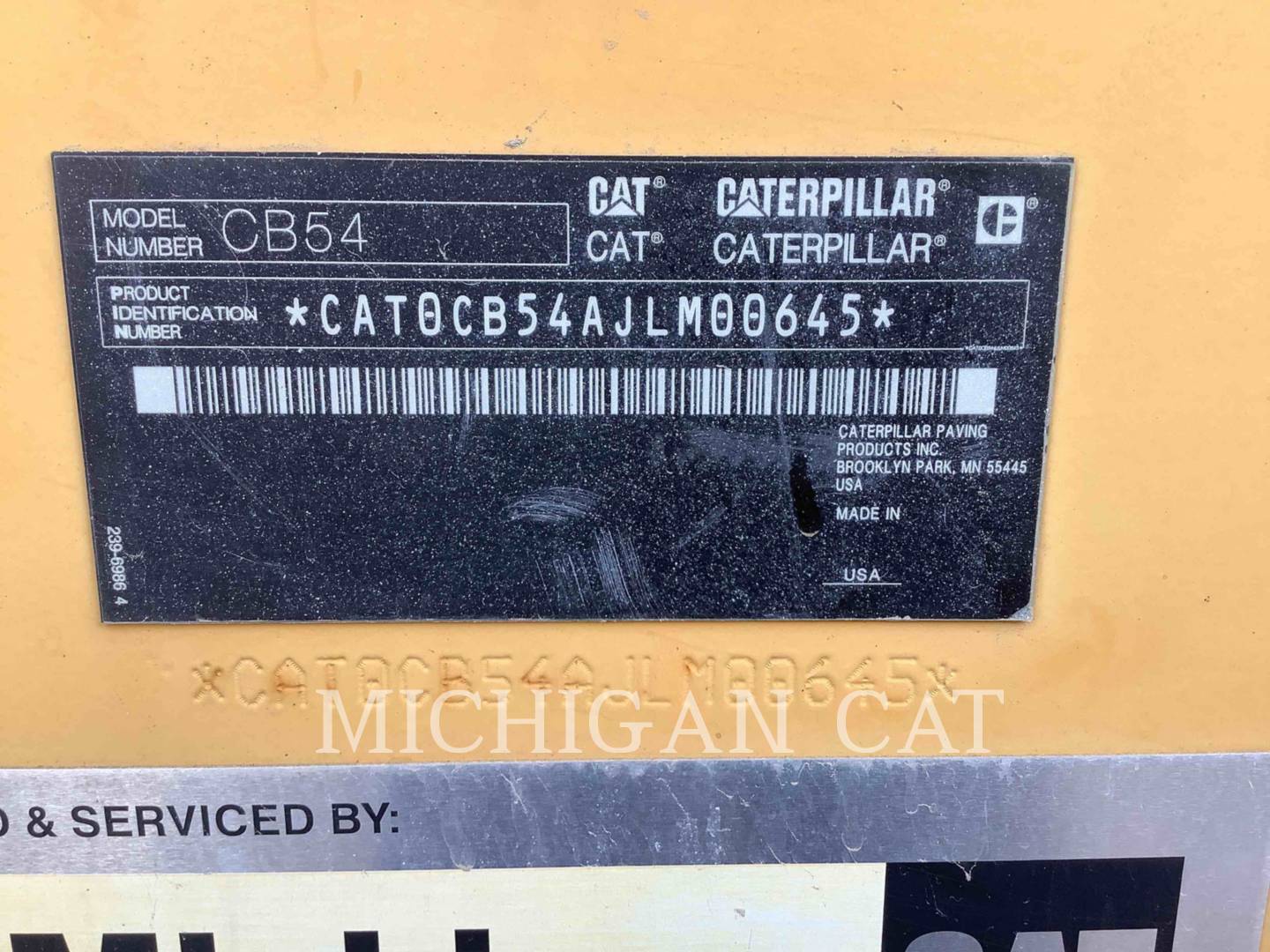 2012 Caterpillar CB54 XW Vibratory Double