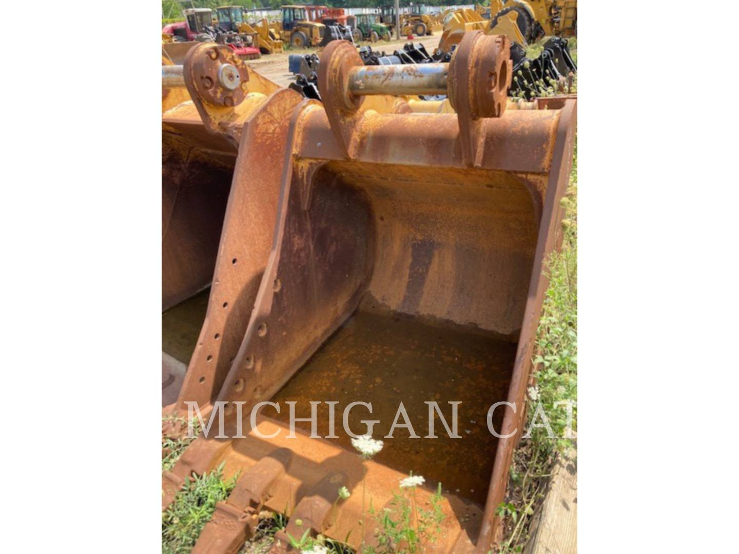 Caterpillar DB 48" HDBKT Bucket