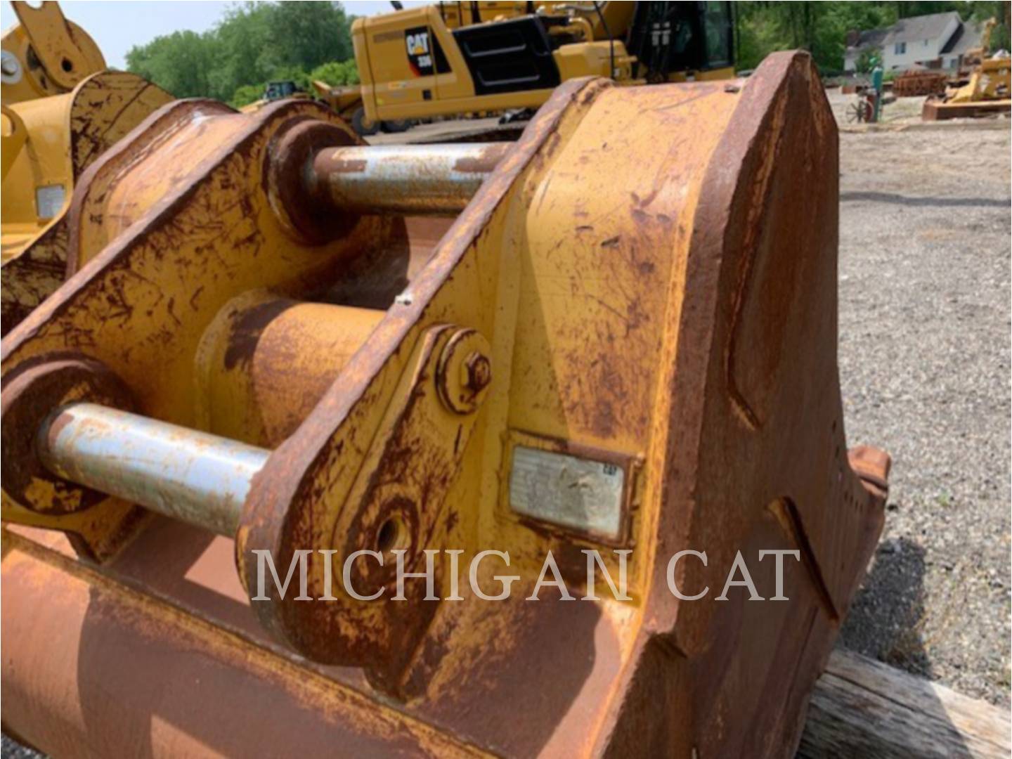 2012 Caterpillar TB 48" HDBKT Bucket