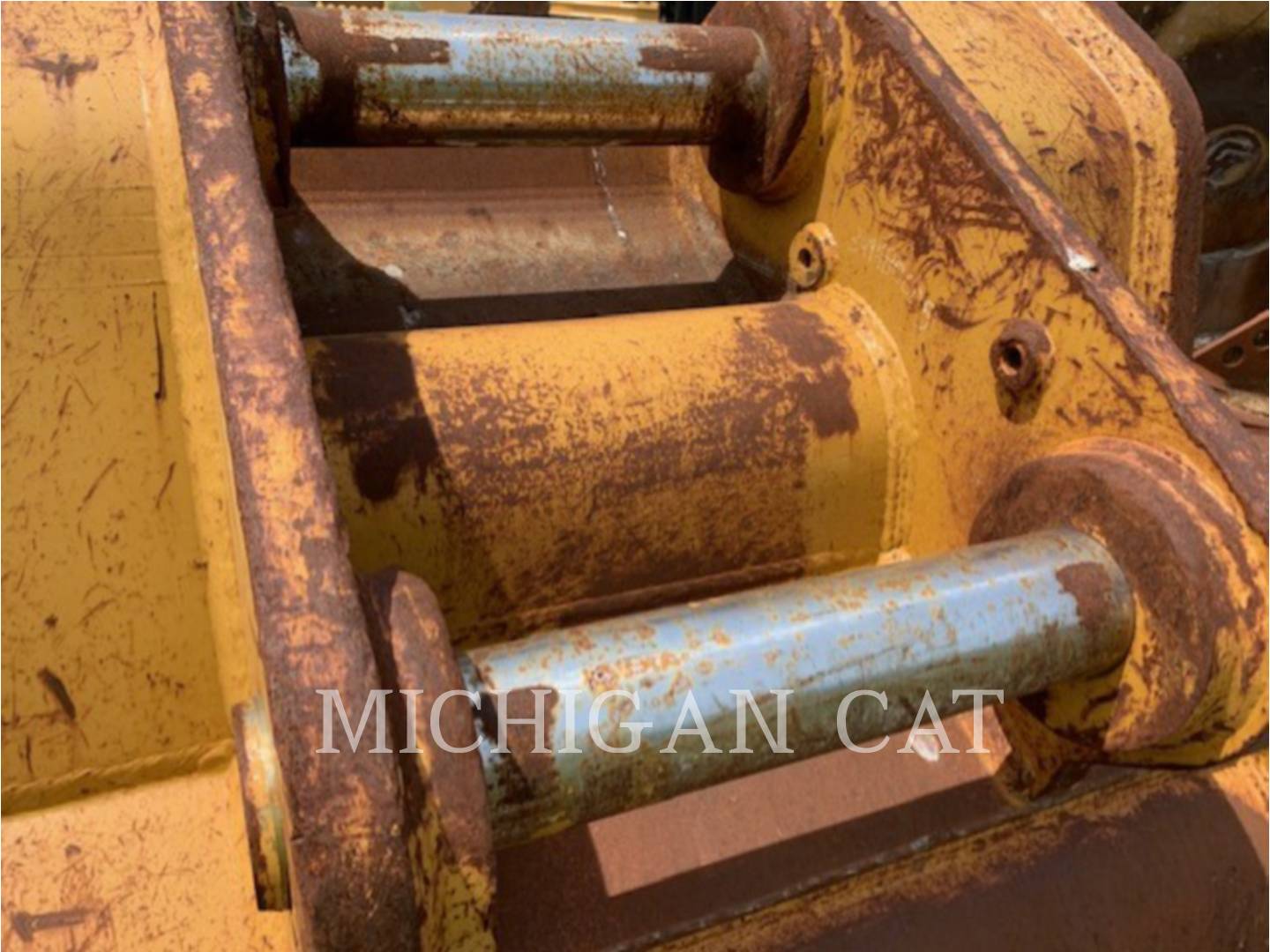 2012 Caterpillar TB 48" HDBKT Bucket