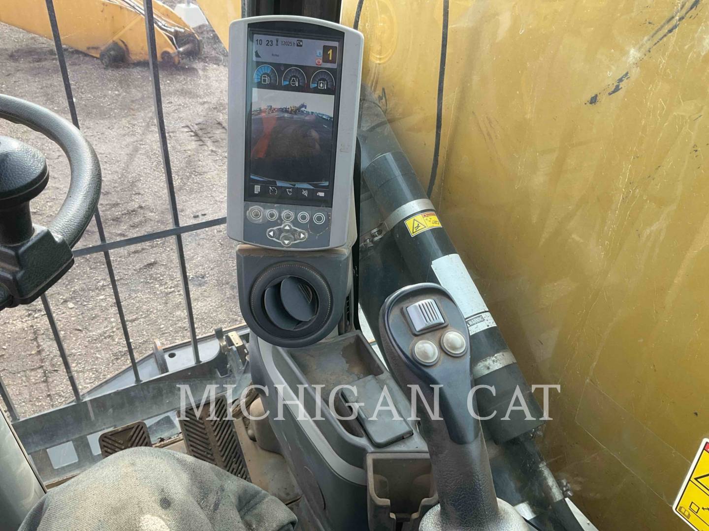 2015 Caterpillar M322D MH Excavator