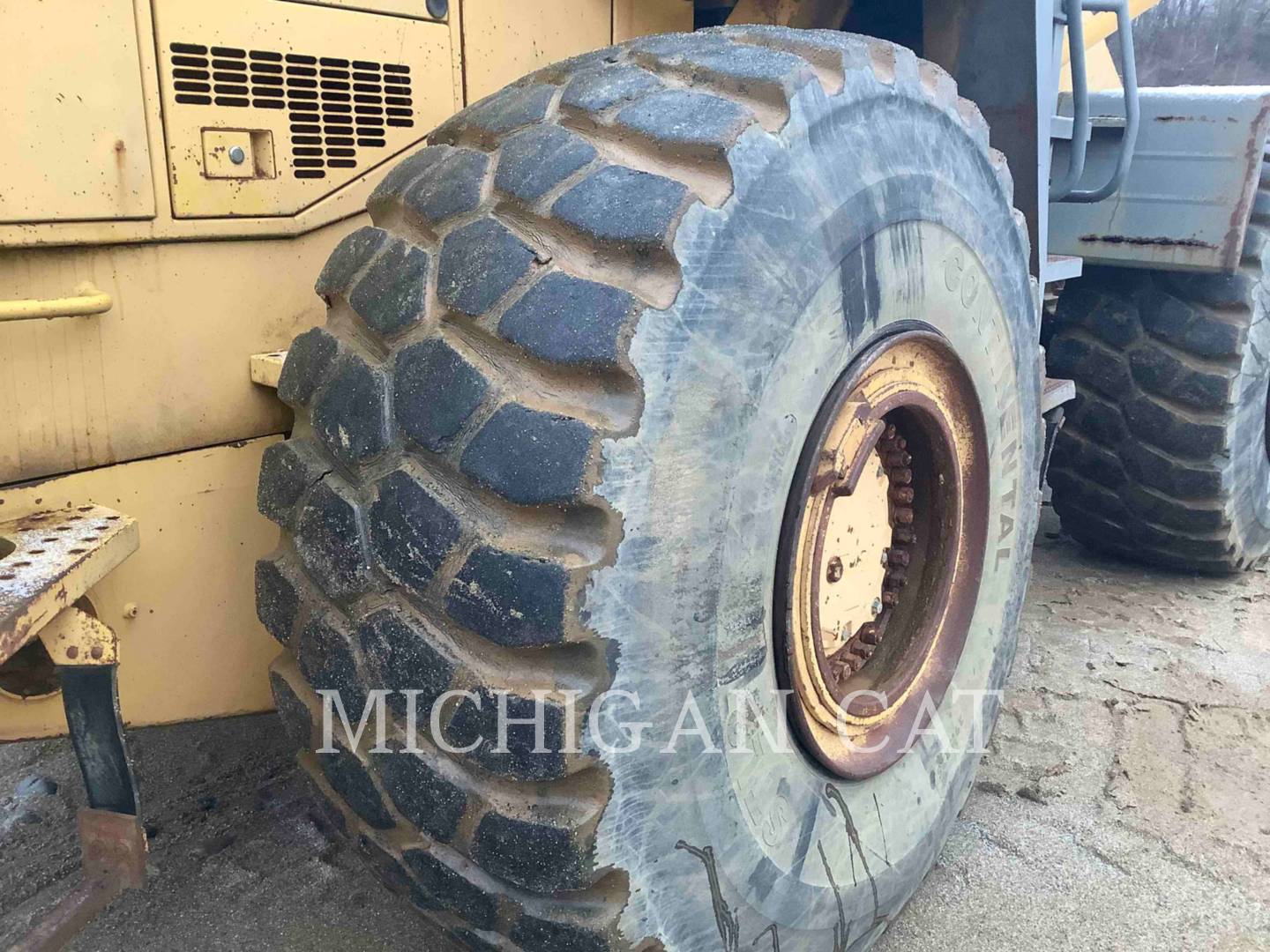 1998 Komatsu WA500.3L Wheel Loader