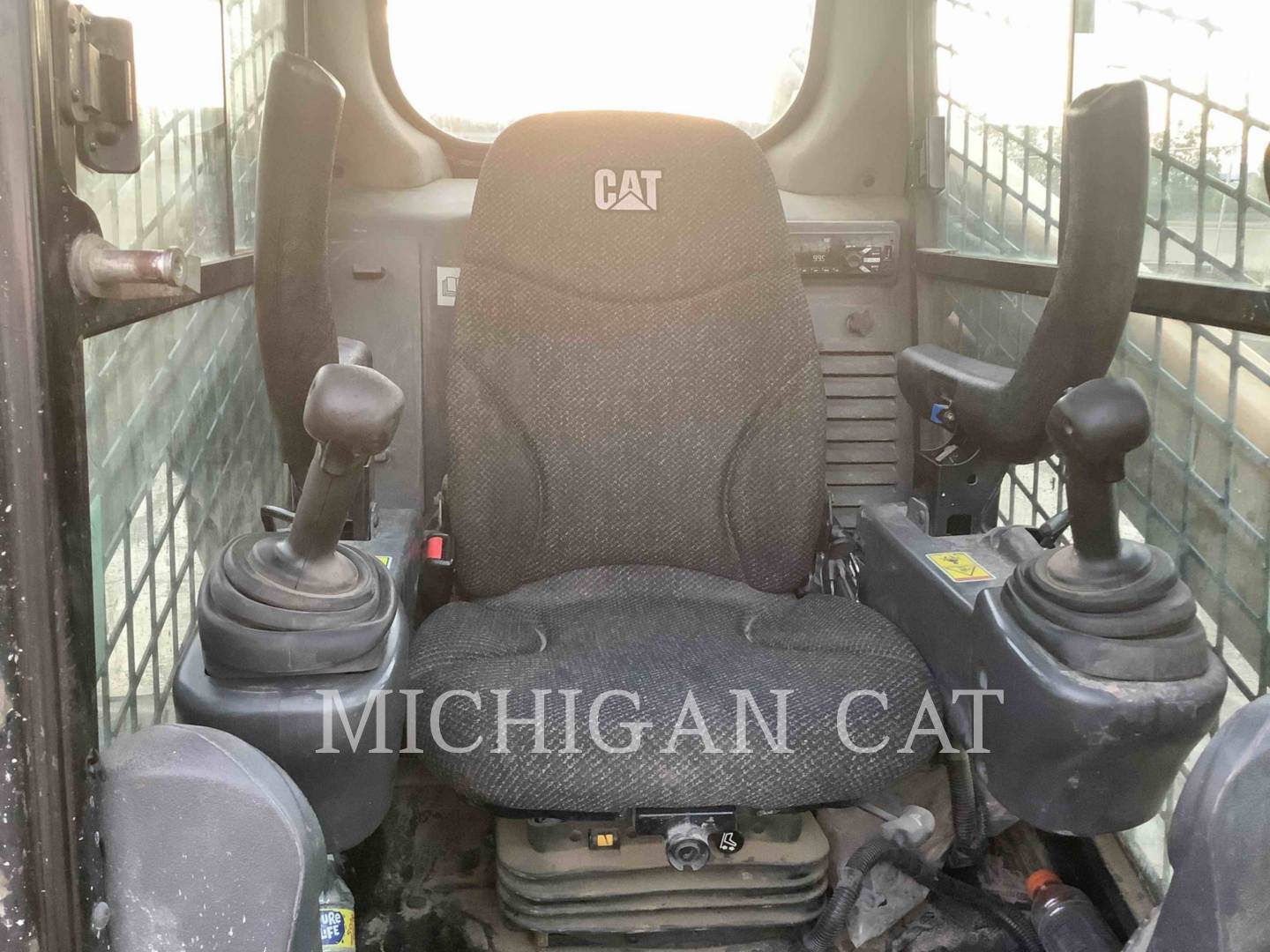 2017 Caterpillar 289D Compact Track Loader