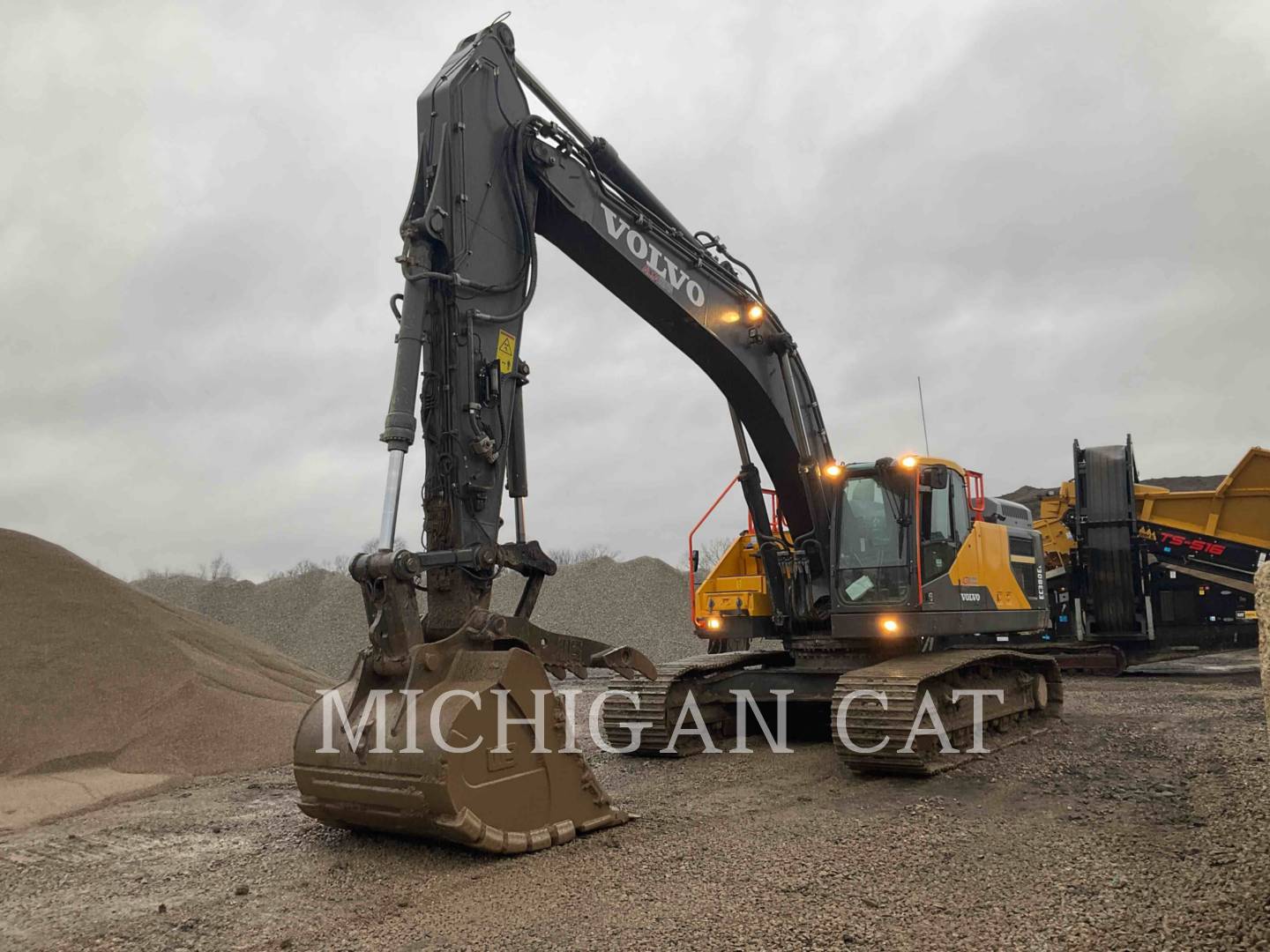 2020 Volvo EC380EL Excavator