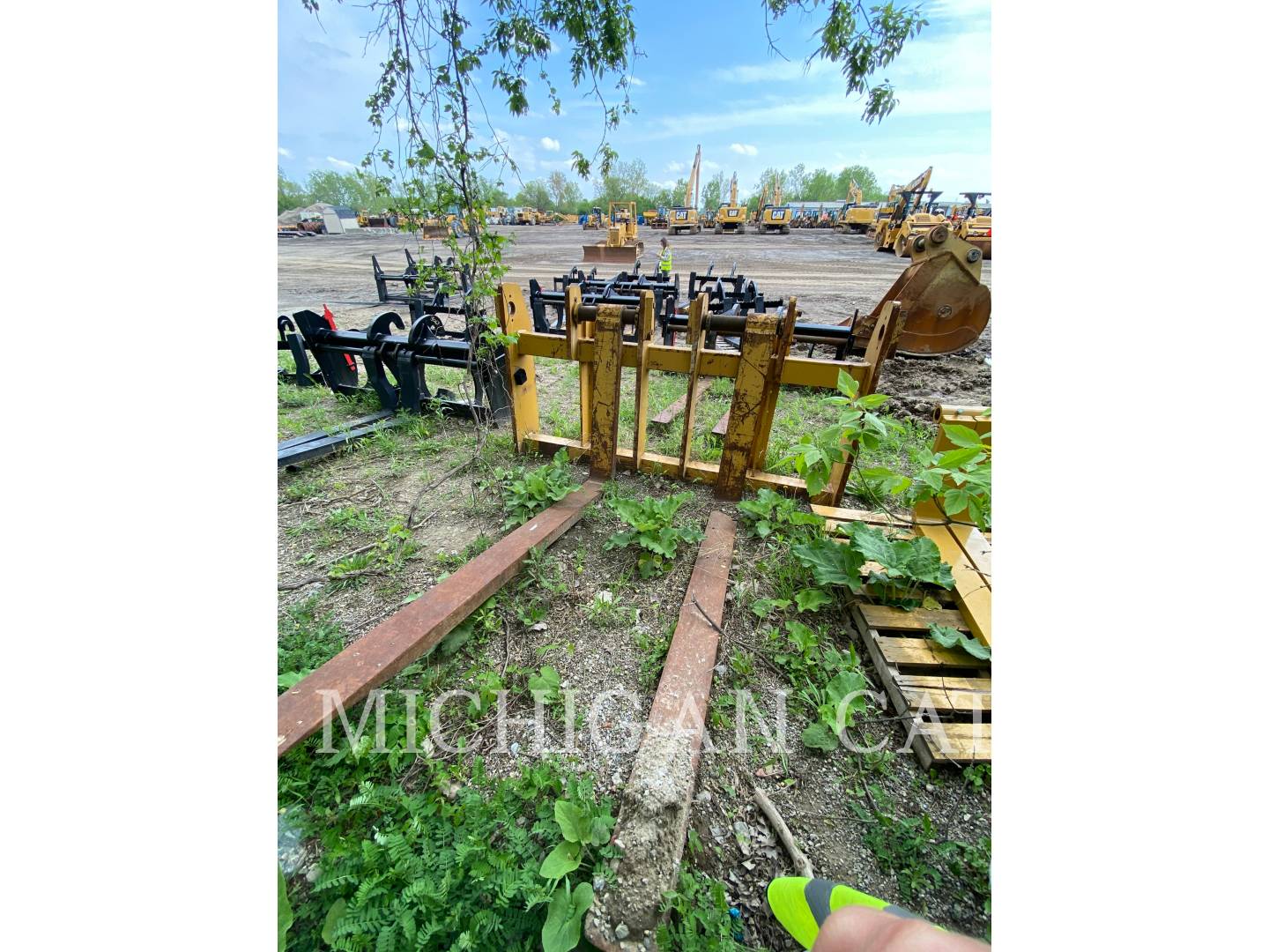 2014 Caterpillar 980 HQCFRK Pallet Fork