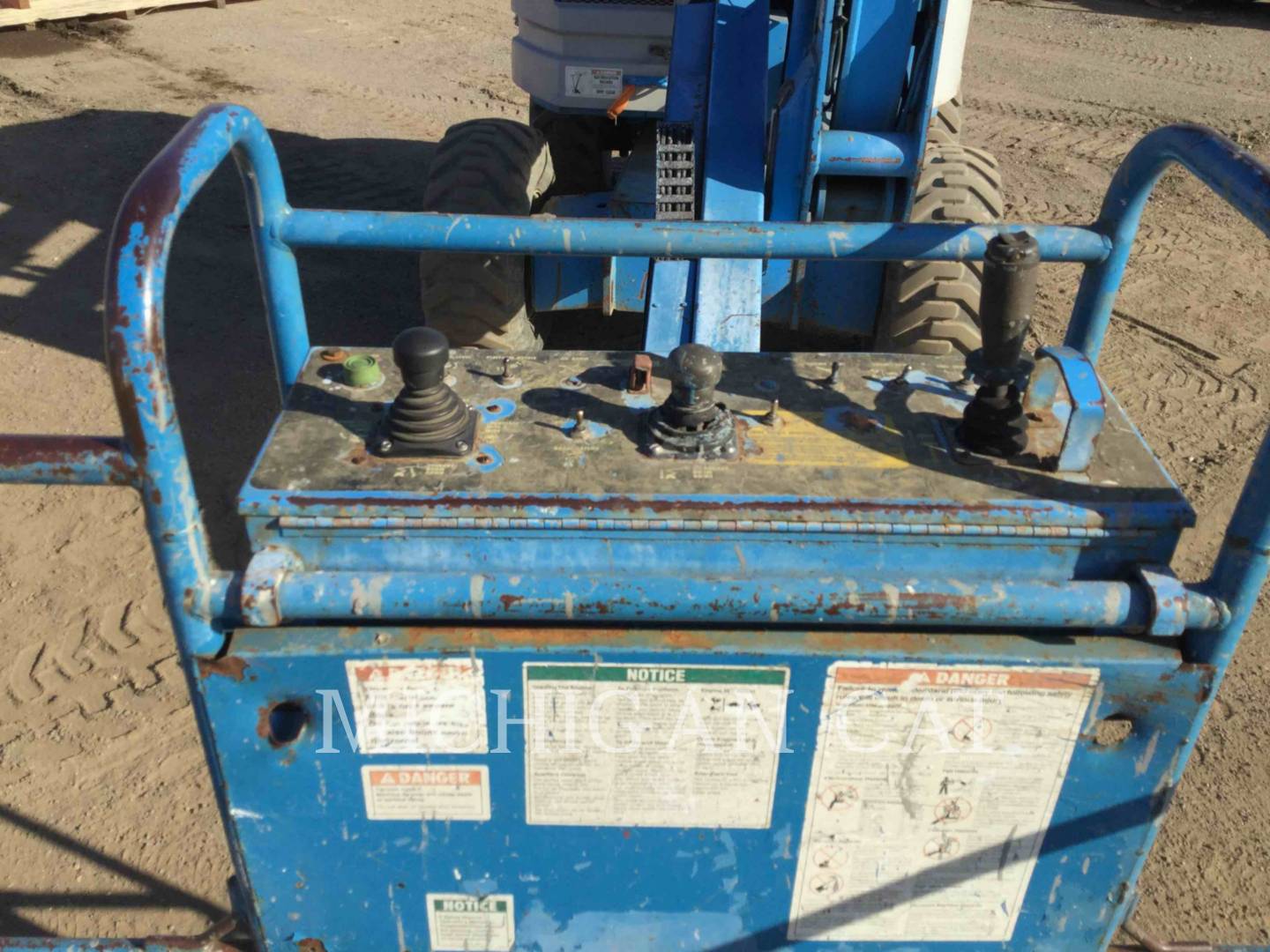 1997 Genie Z45 Lift Truck