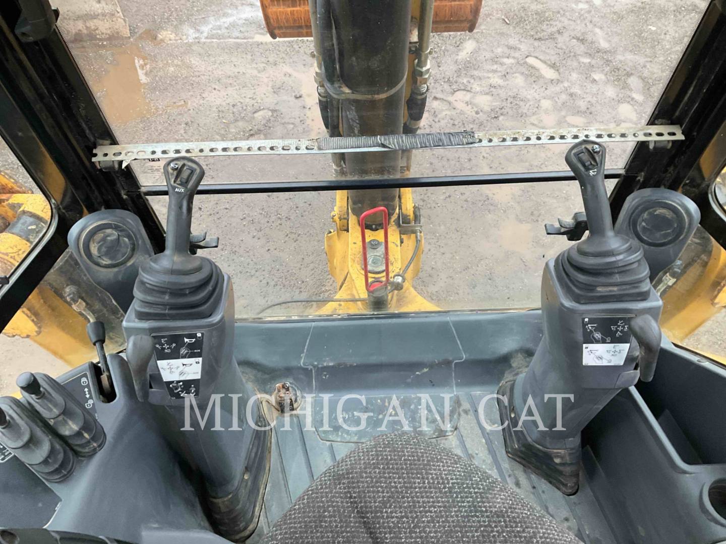 2016 Caterpillar 430F2 APR+ Tractor Loader Backhoe