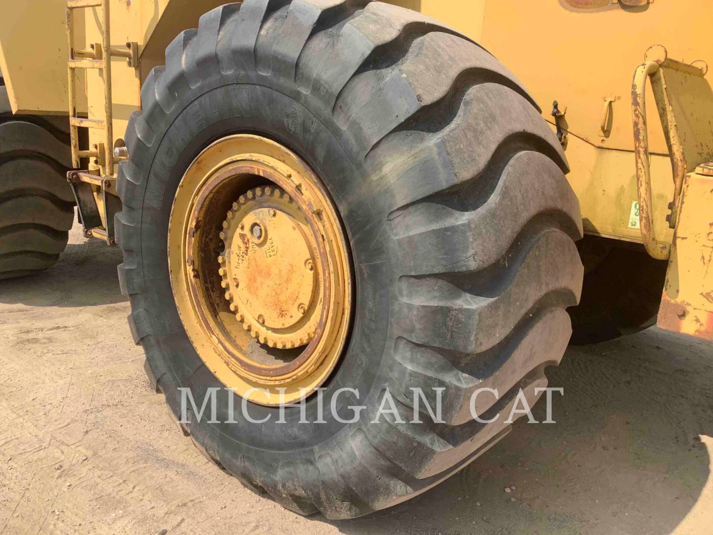 1997 Caterpillar 834B Wheel Loader