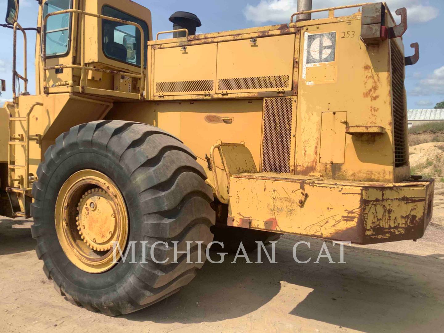 1997 Caterpillar 834B Wheel Loader