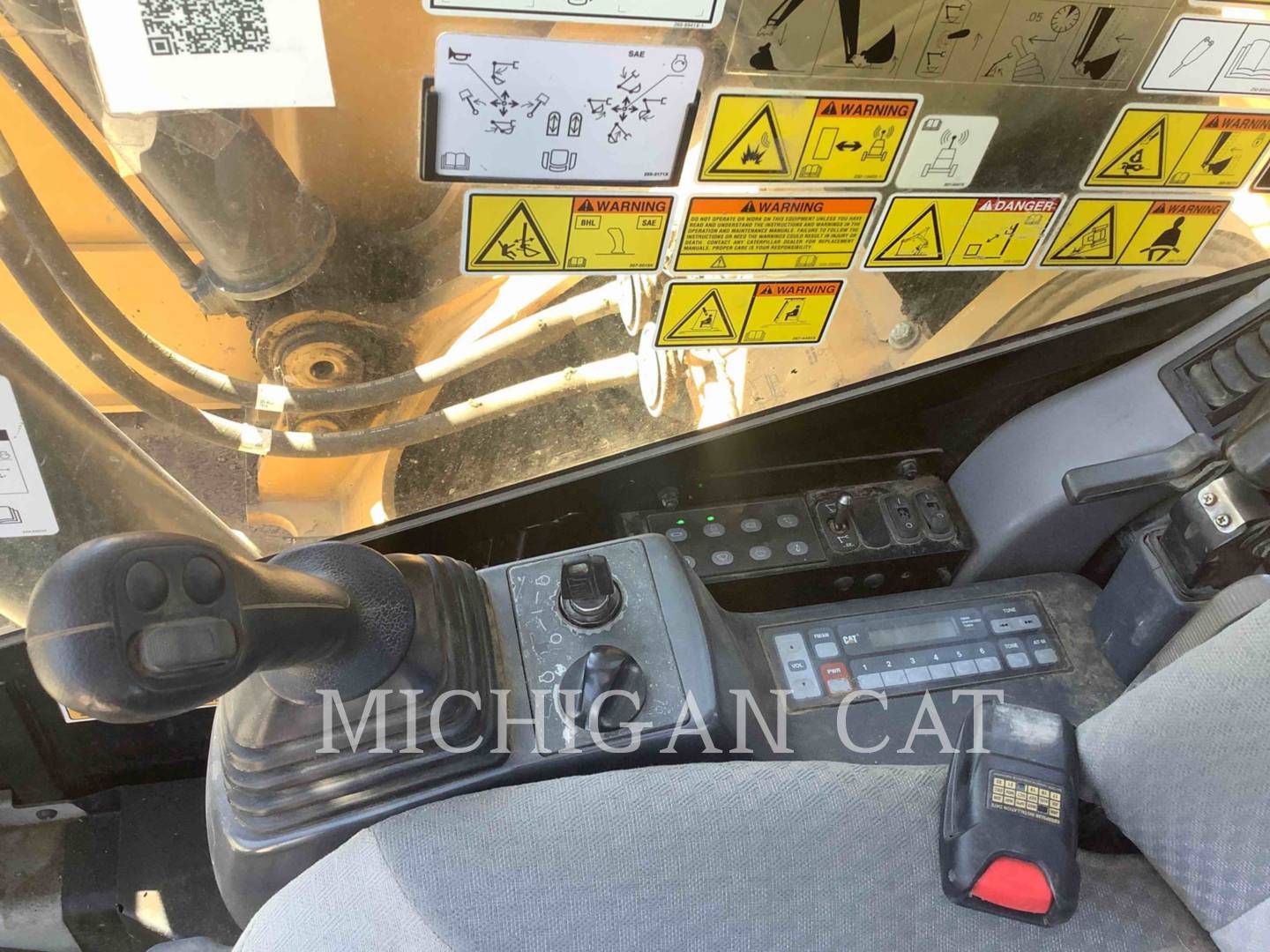 2014 Caterpillar 321DLCR PMQ+ Excavator