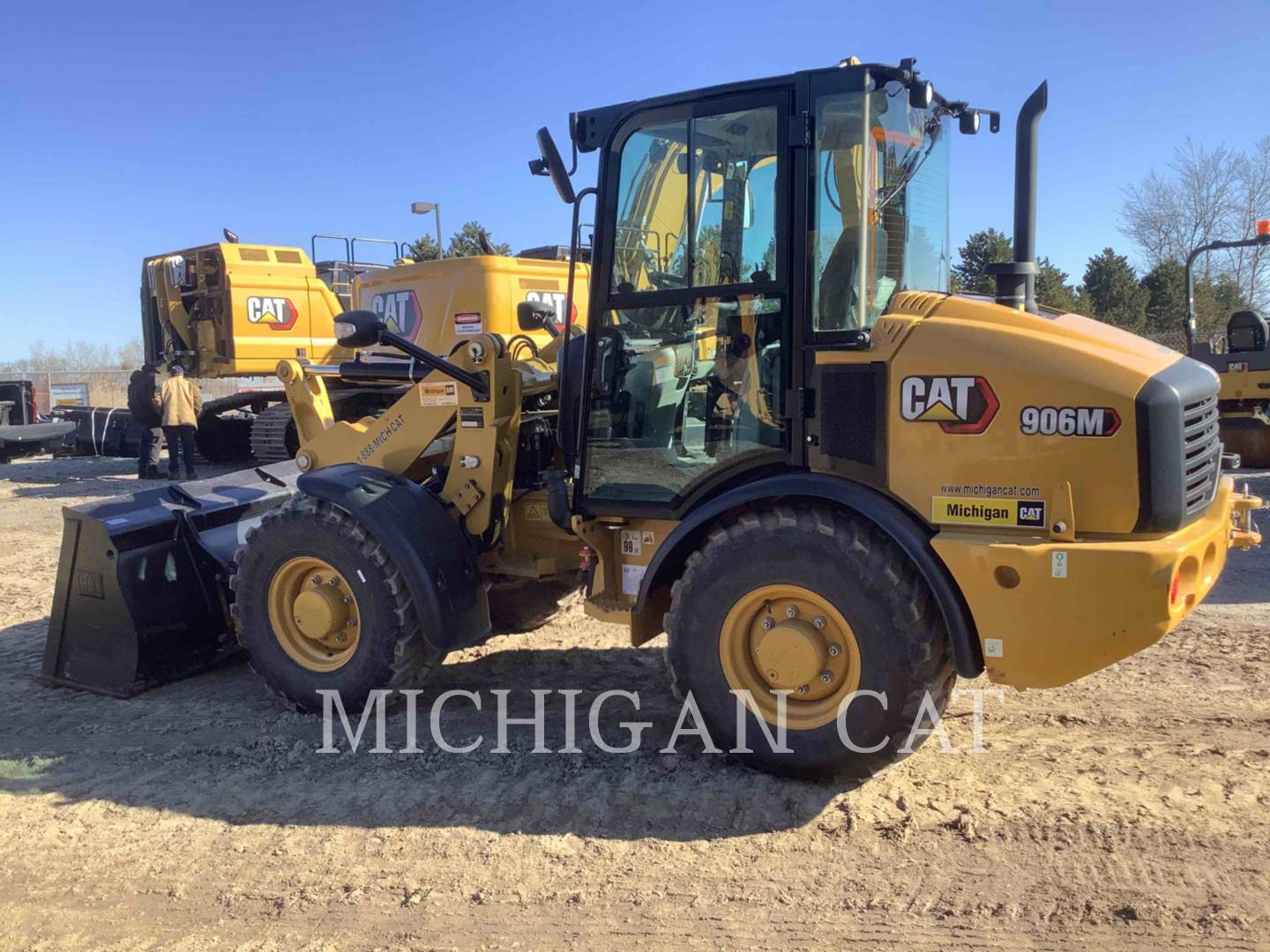 2021 Caterpillar 906M A Wheel Loader