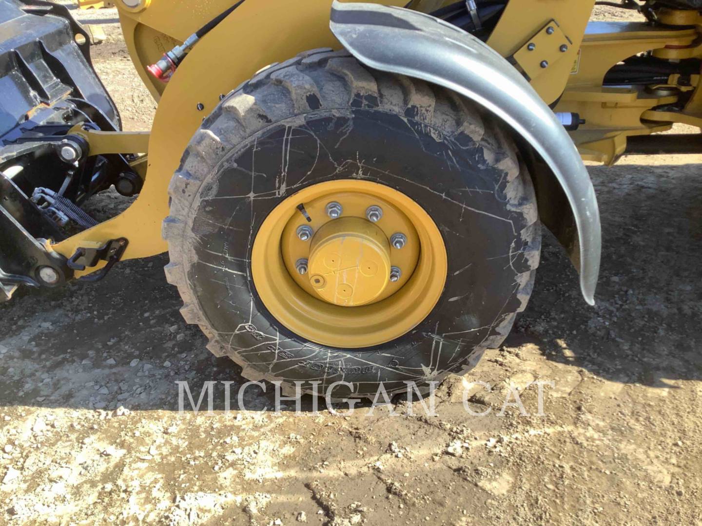 2021 Caterpillar 906M A Wheel Loader