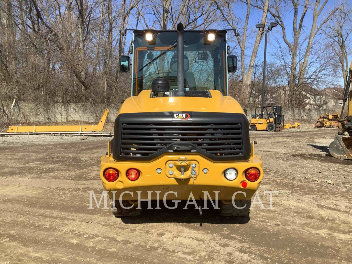 2021 Caterpillar 906M A Wheel Loader