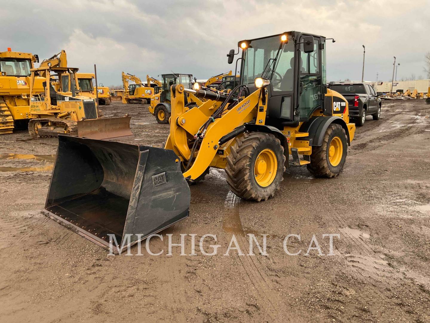 2020 Caterpillar 908M AR Wheel Loader