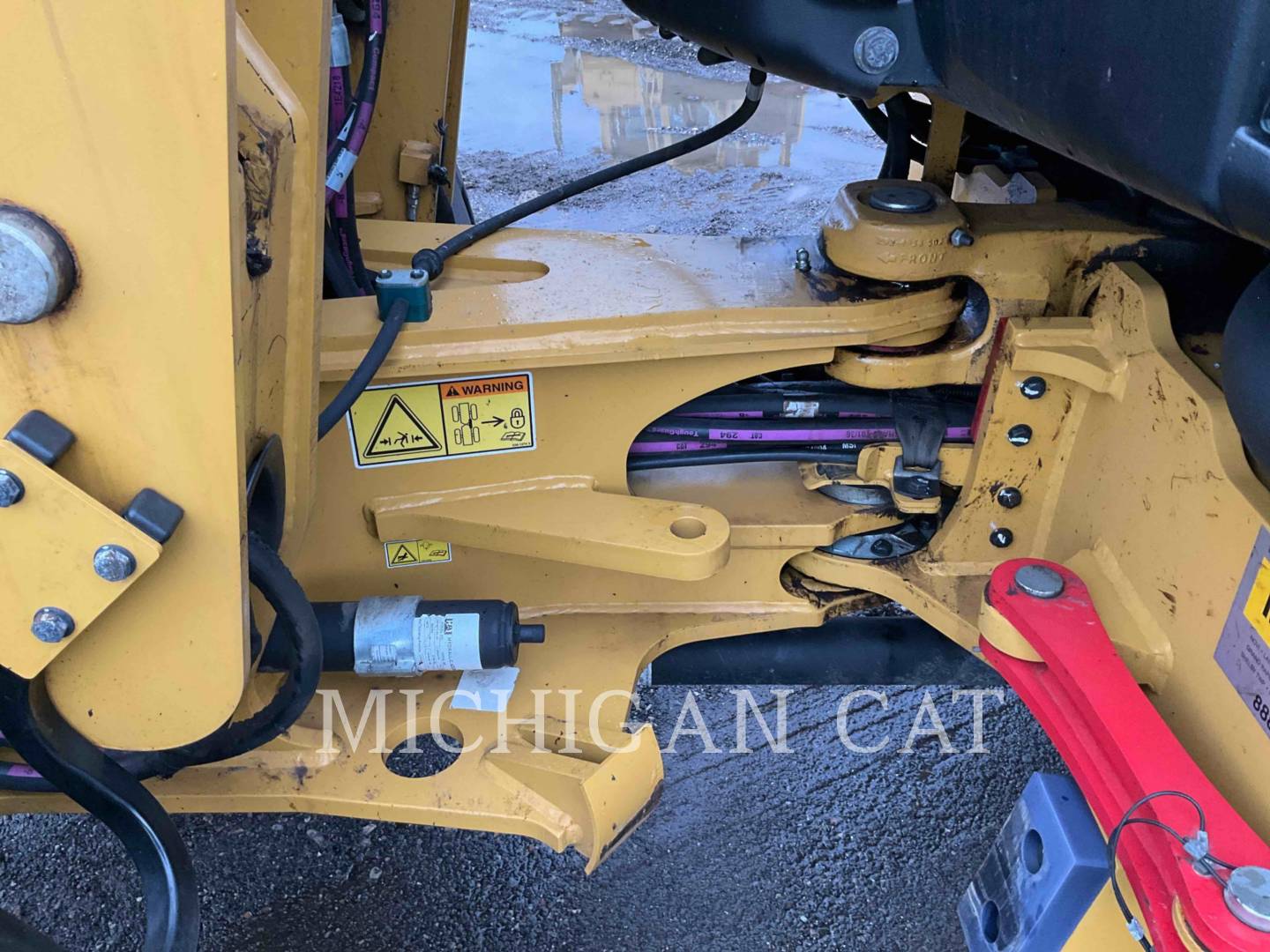 2020 Caterpillar 908M AR Wheel Loader