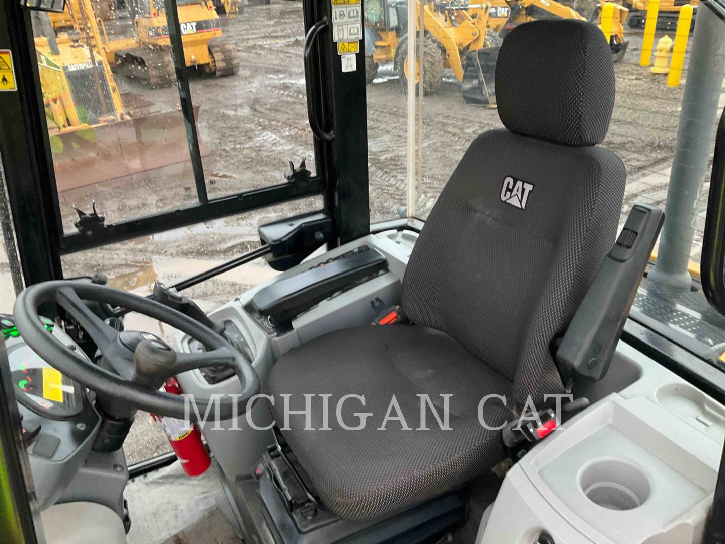 2020 Caterpillar 908M AR Wheel Loader