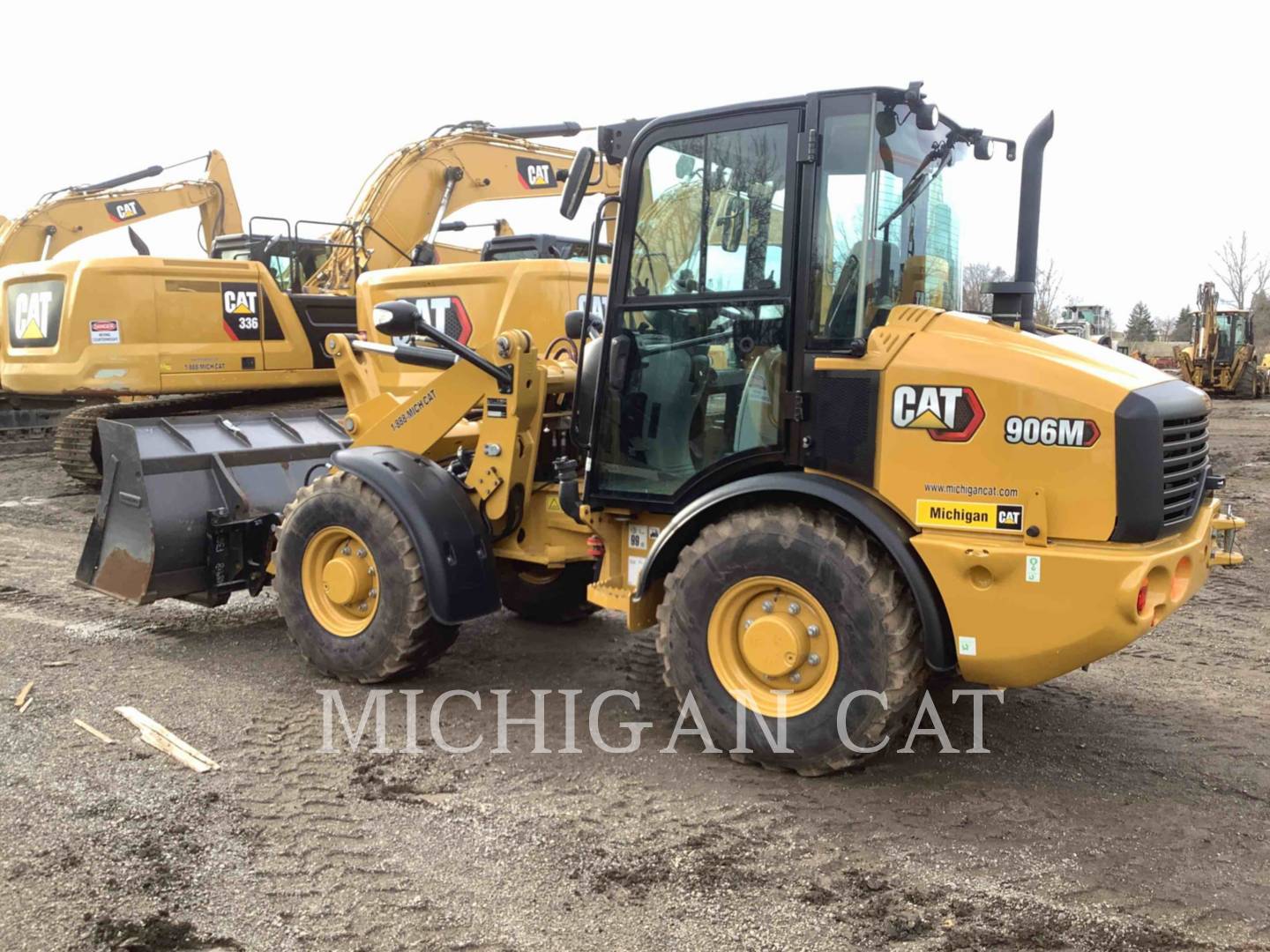 2021 Caterpillar 906M A Wheel Loader