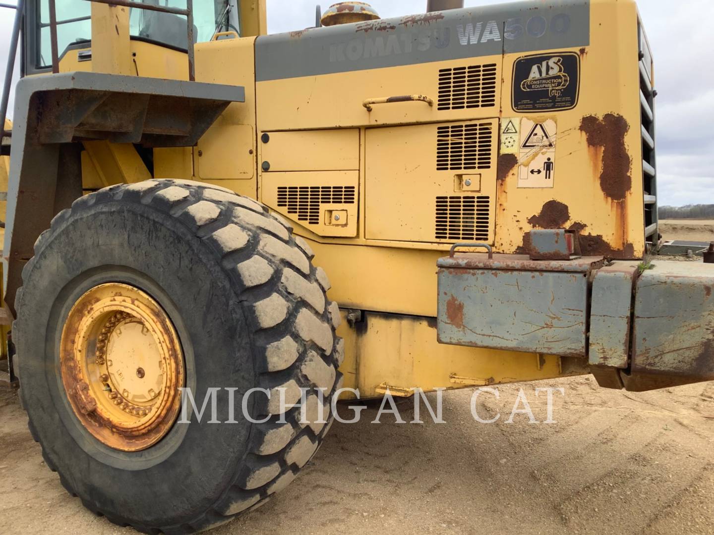 2000 Komatsu WA500-3L Wheel Loader