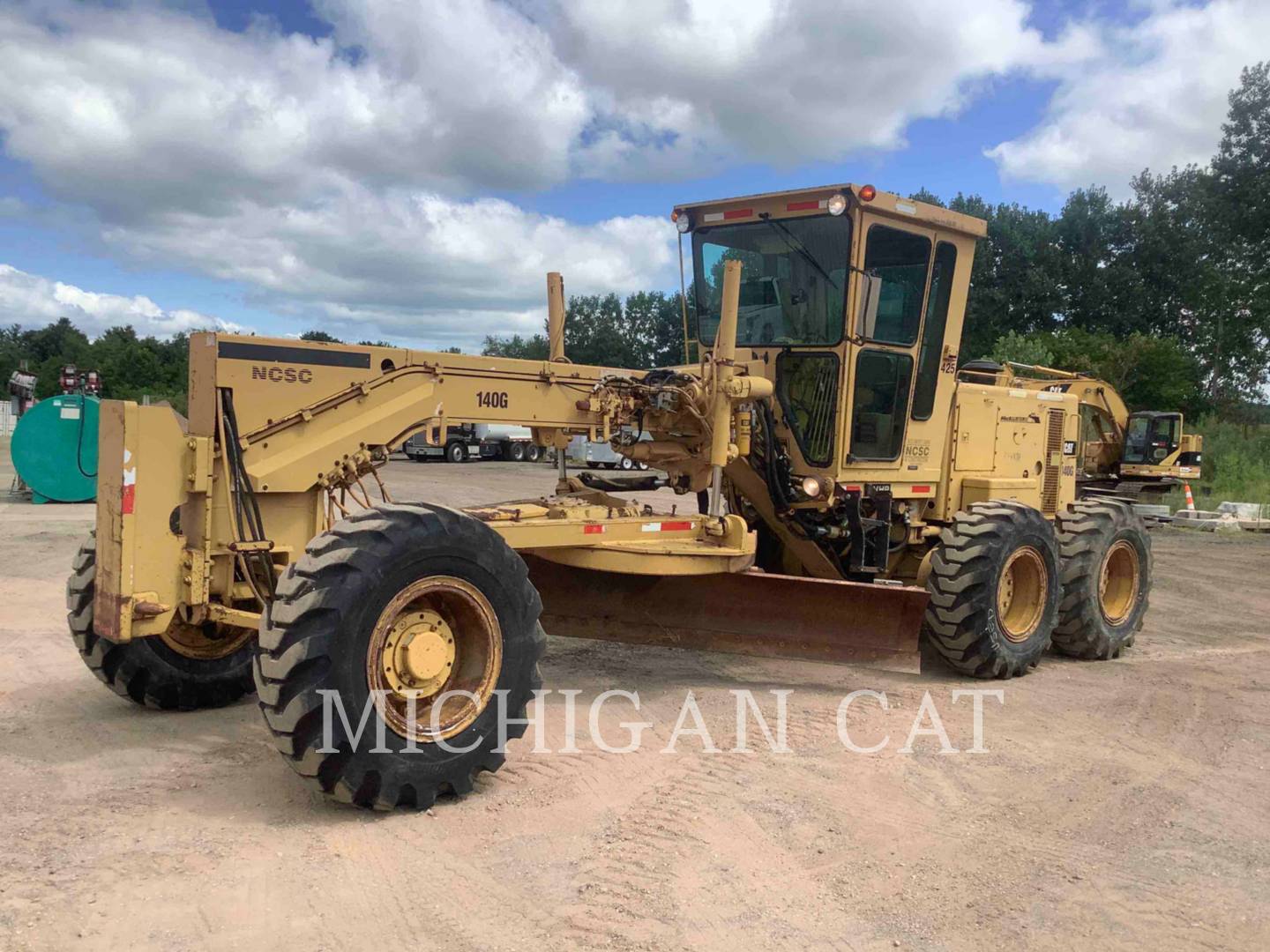 1990 Caterpillar 140G Grader - Road