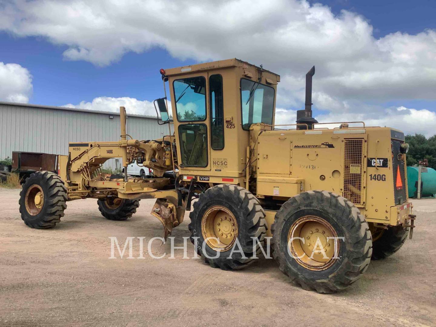 1990 Caterpillar 140G Grader - Road