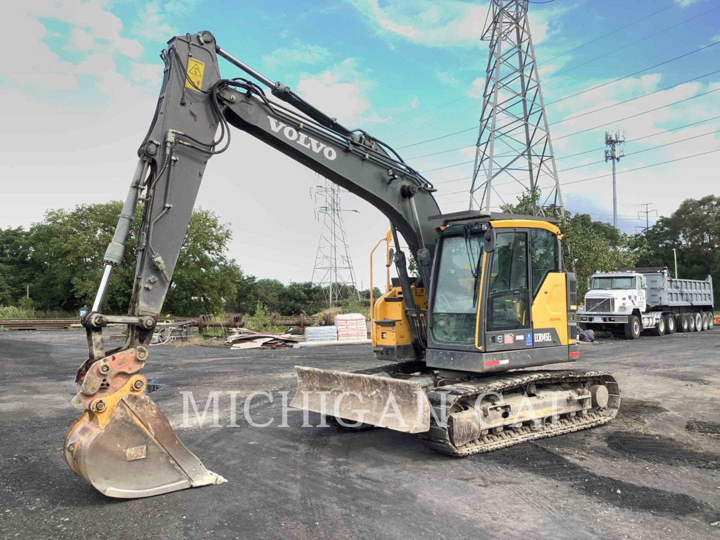 2016 Volvo ECR145EL Excavator