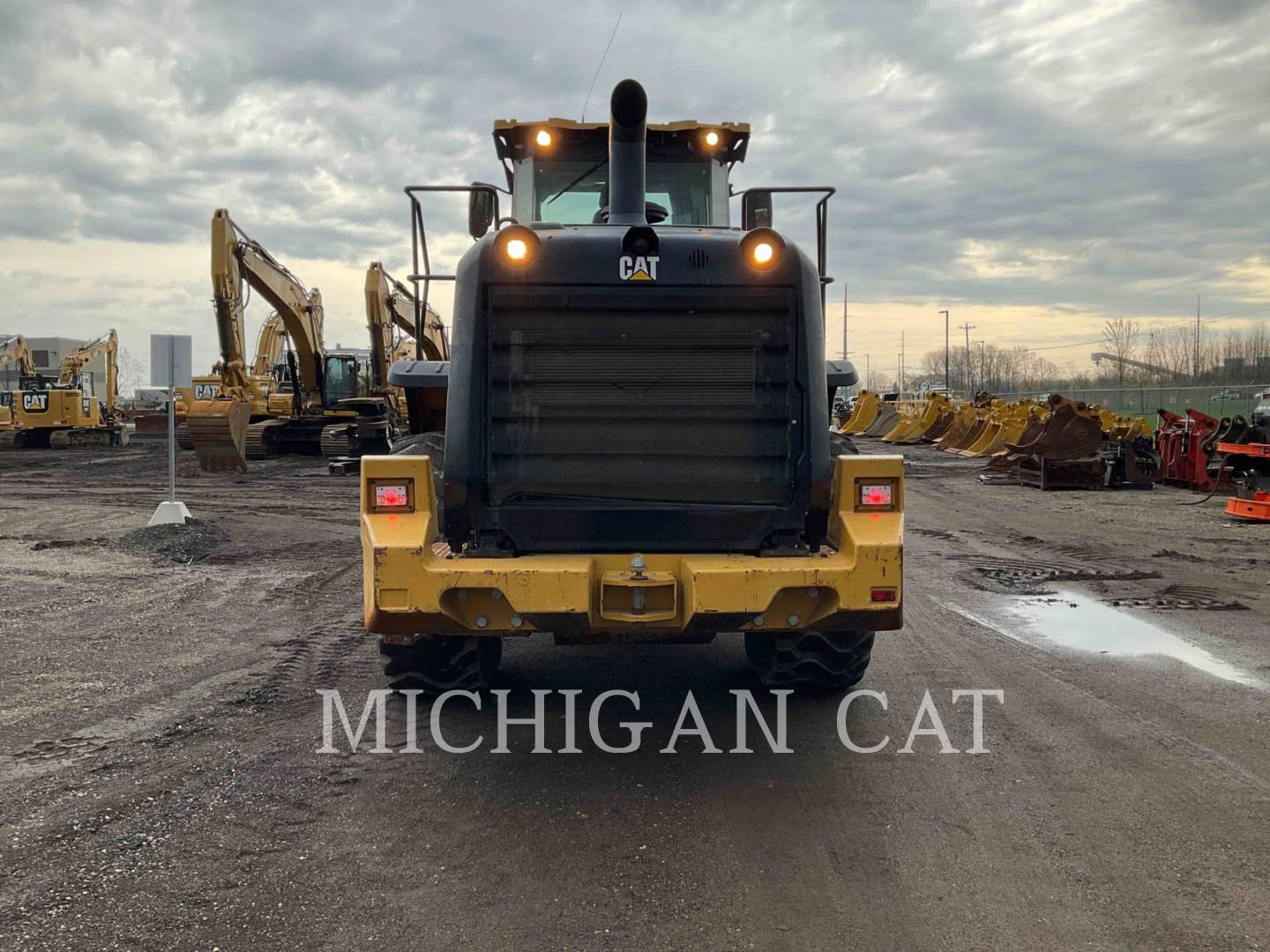 2018 Caterpillar 950M Wheel Loader