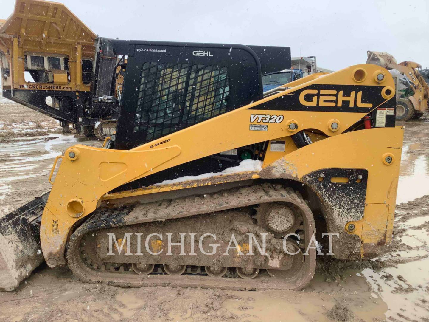 2021 Gehl VT320 Compact Track Loader