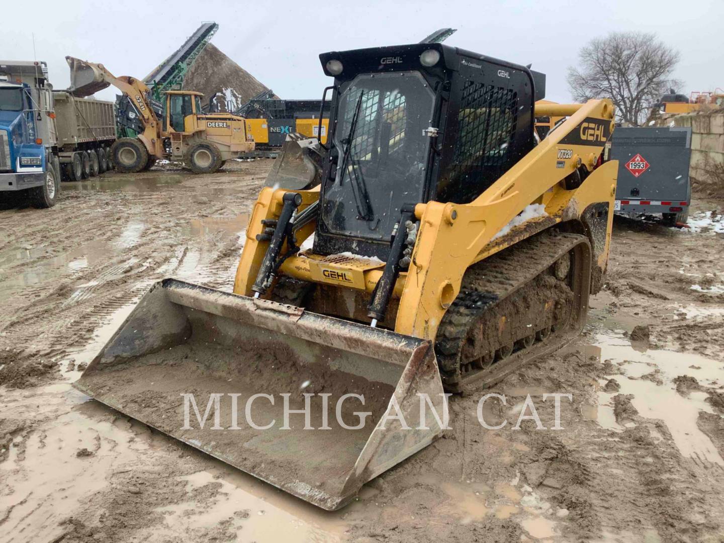 2021 Gehl VT320 Compact Track Loader