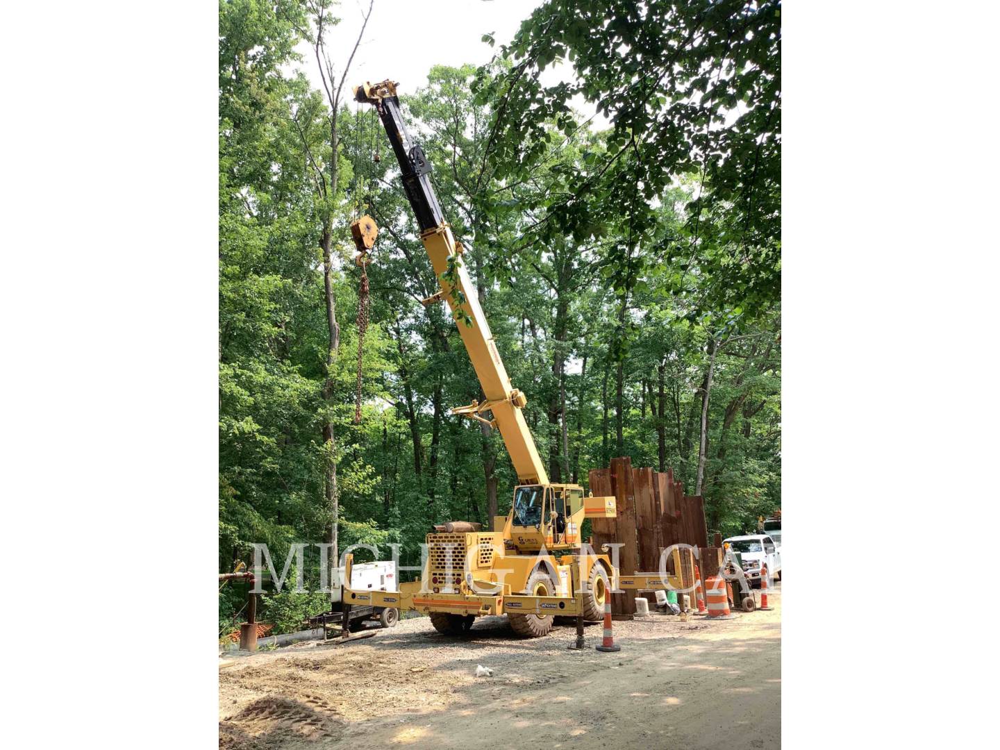 1999 Grove RT528 Crane