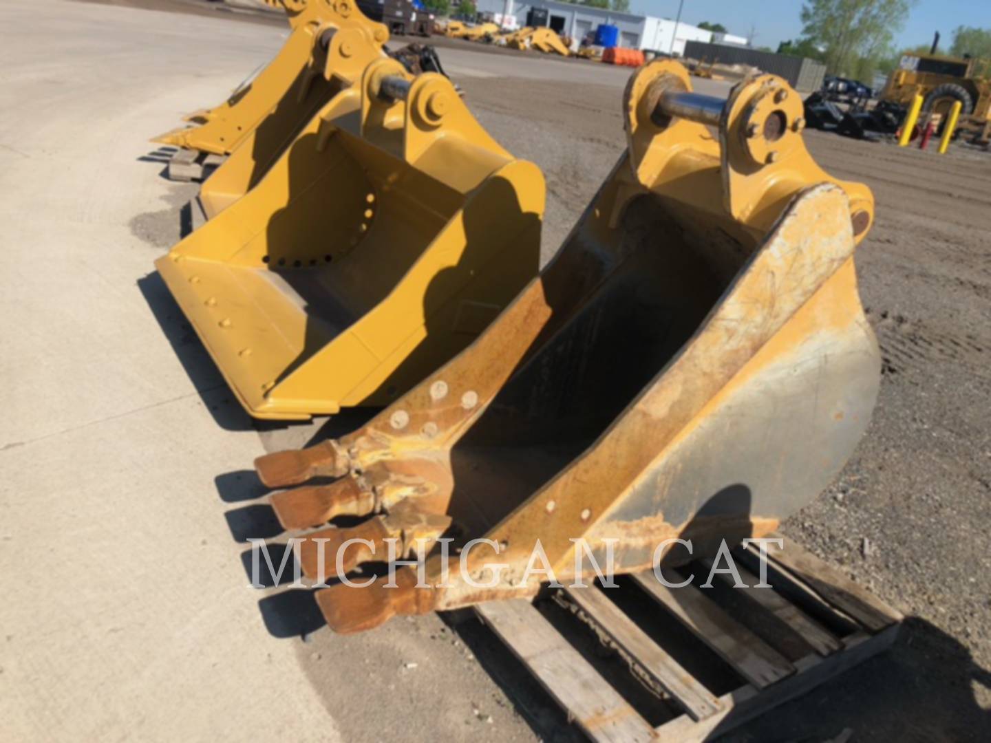 2016 Caterpillar 316 30" GDCBKT Bucket