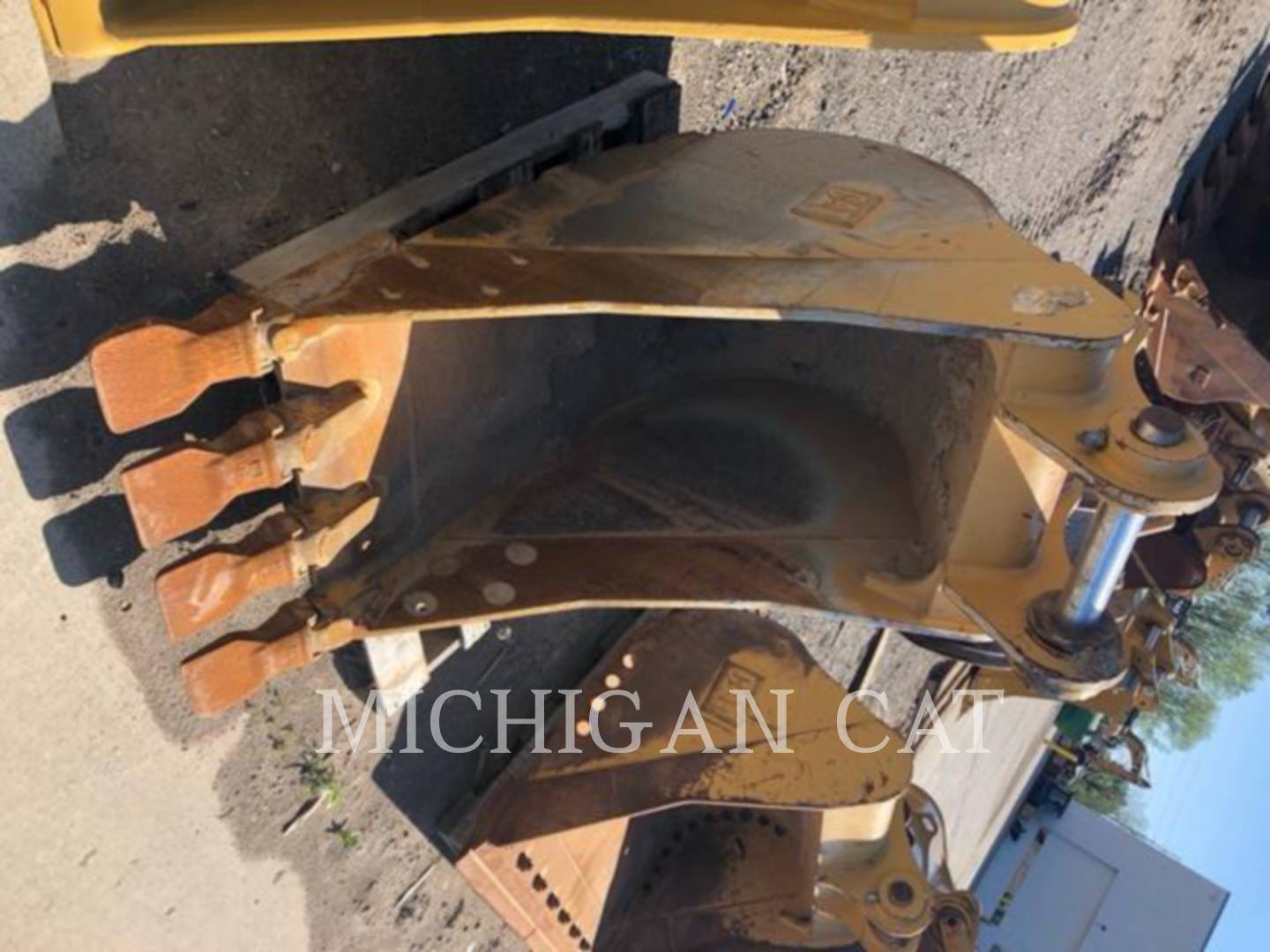 2016 Caterpillar 316 30" GDCBKT Bucket