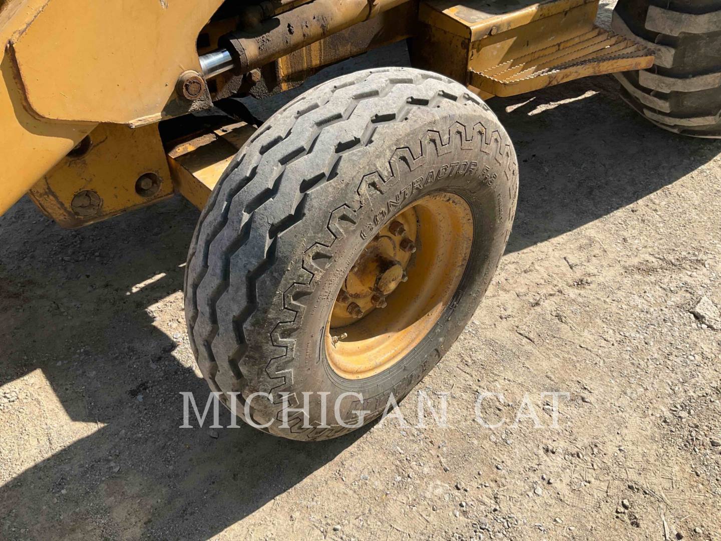 1985 Ford 555B Tractor Loader Backhoe