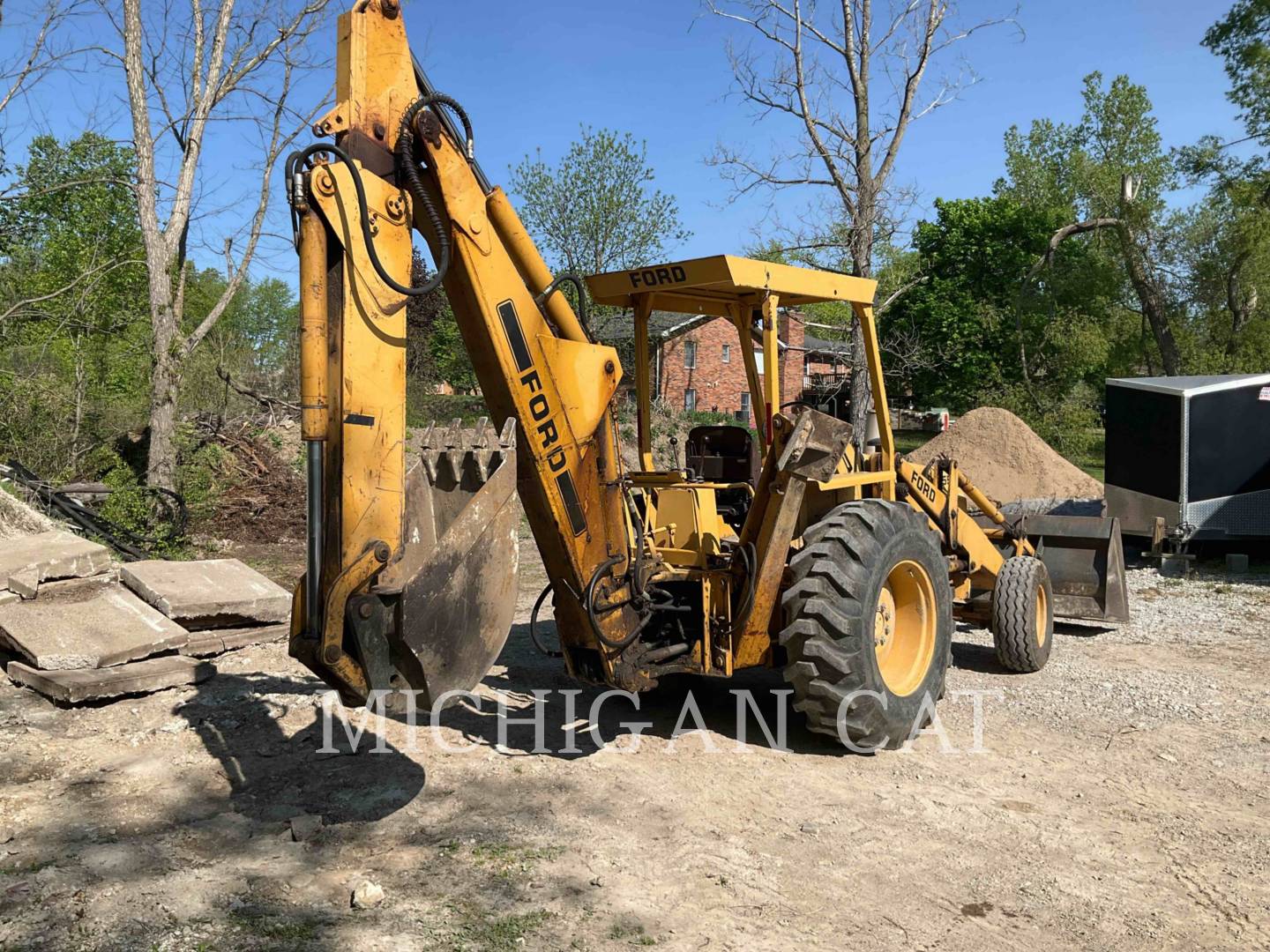 1985 Ford 555B Tractor Loader Backhoe