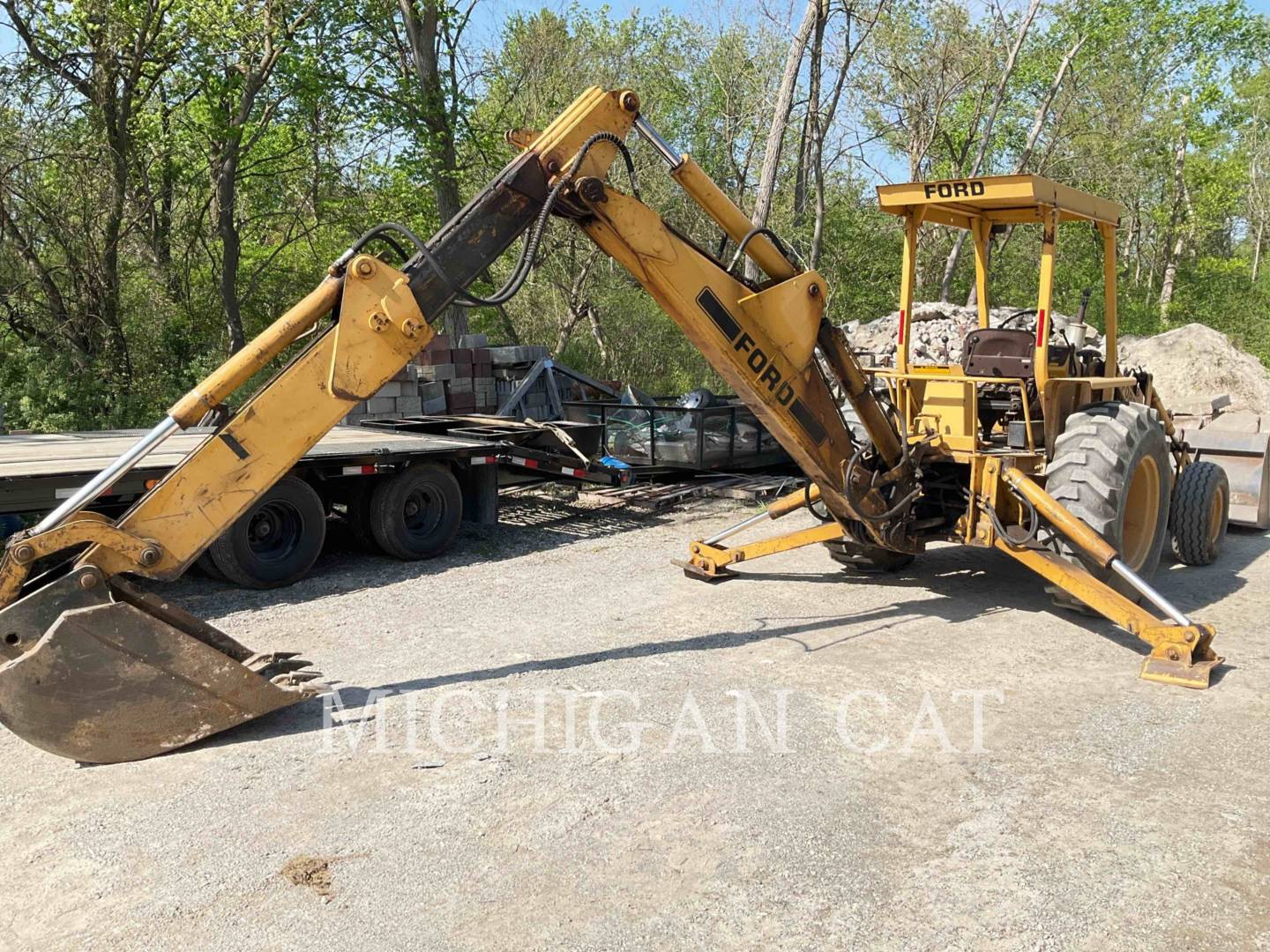1985 Ford 555B Tractor Loader Backhoe