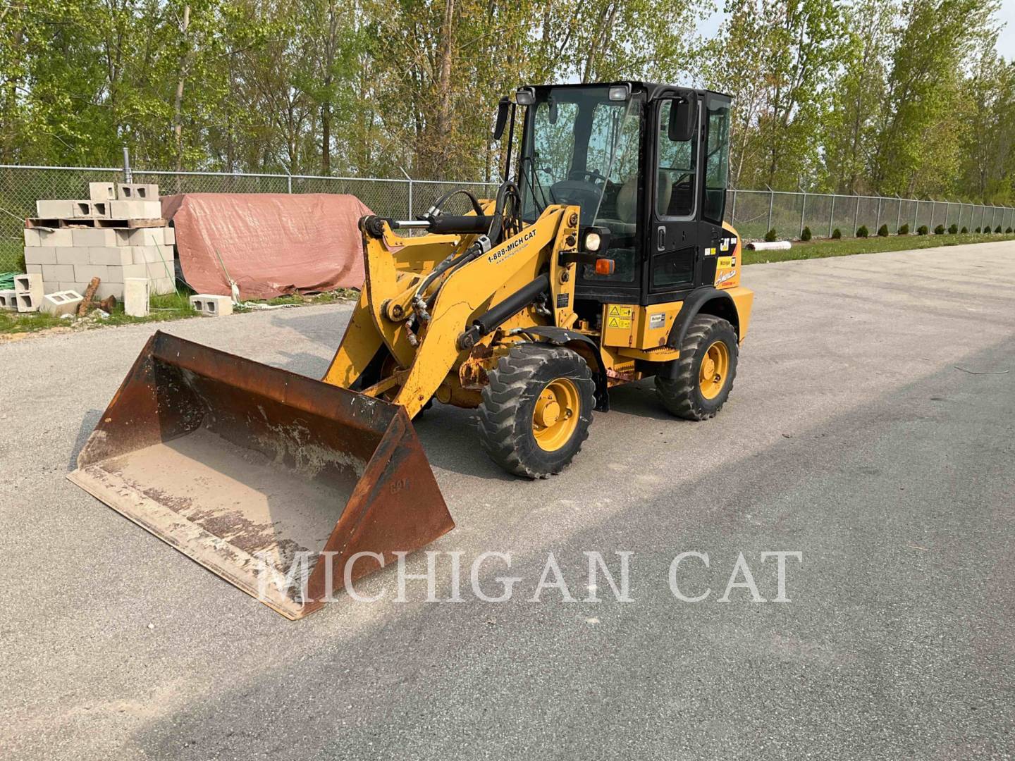 2011 Caterpillar 904H CQ Wheel Loader